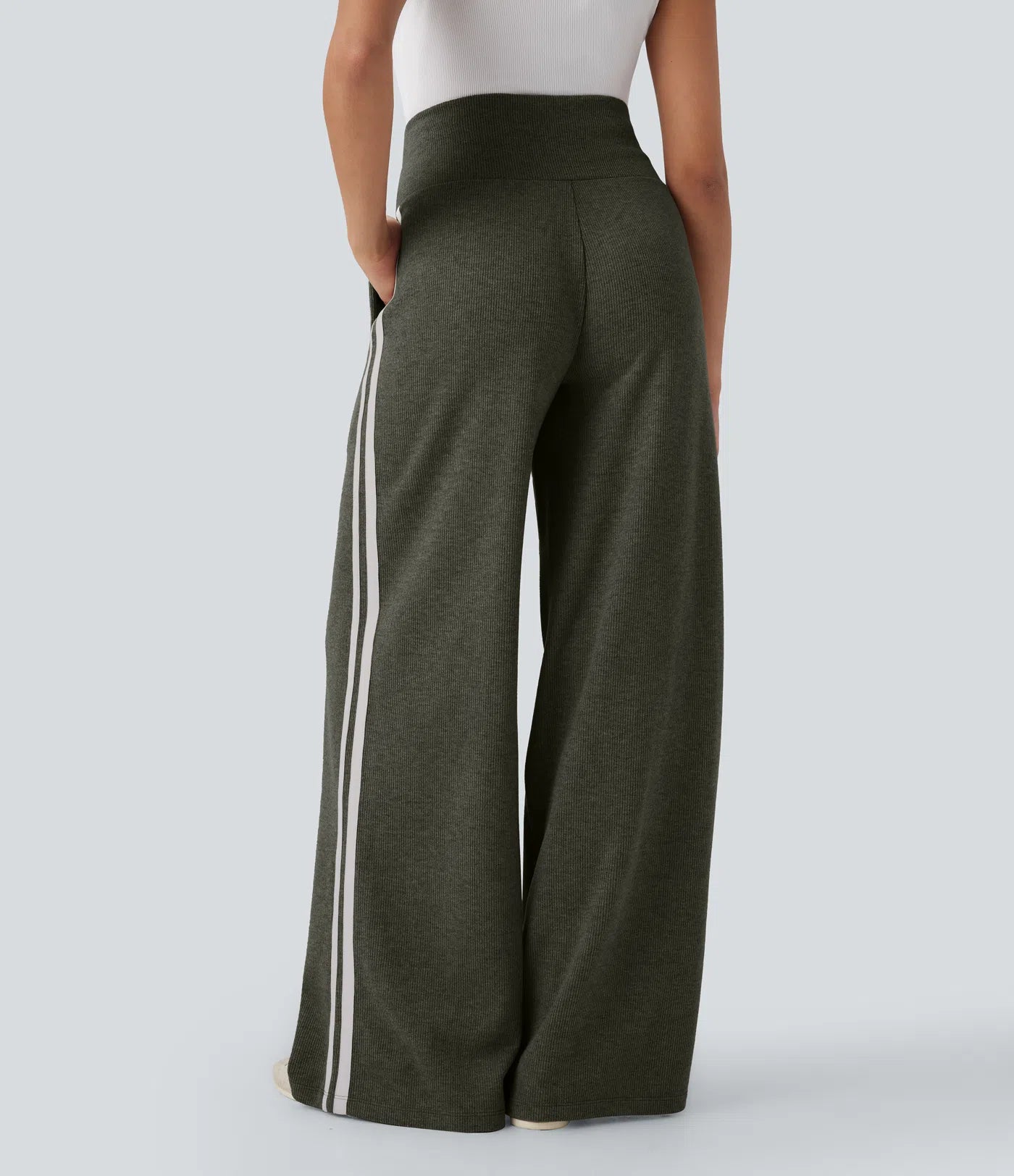 The Luxe Ribbed Lounge Set β High-Waisted Comfort Meets Effortless Chic