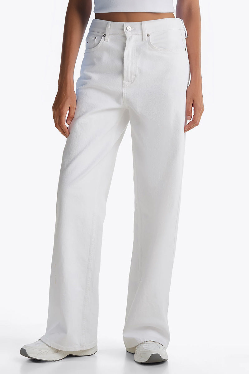 Mid-Rise Stretch Wide-Leg Jeans β Multi-Pocket Design