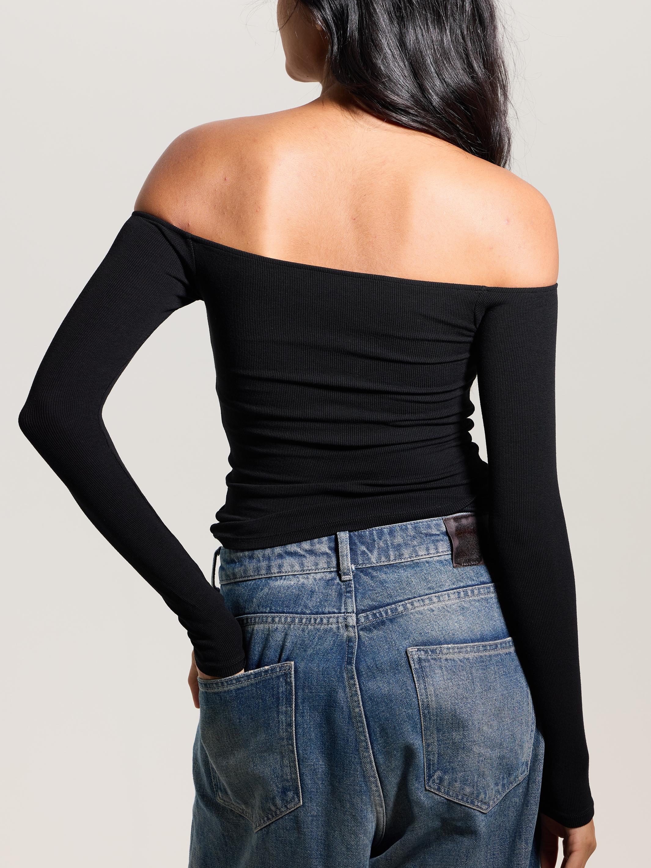 Off-Shoulder Ribbed Brami – Built-In Padding