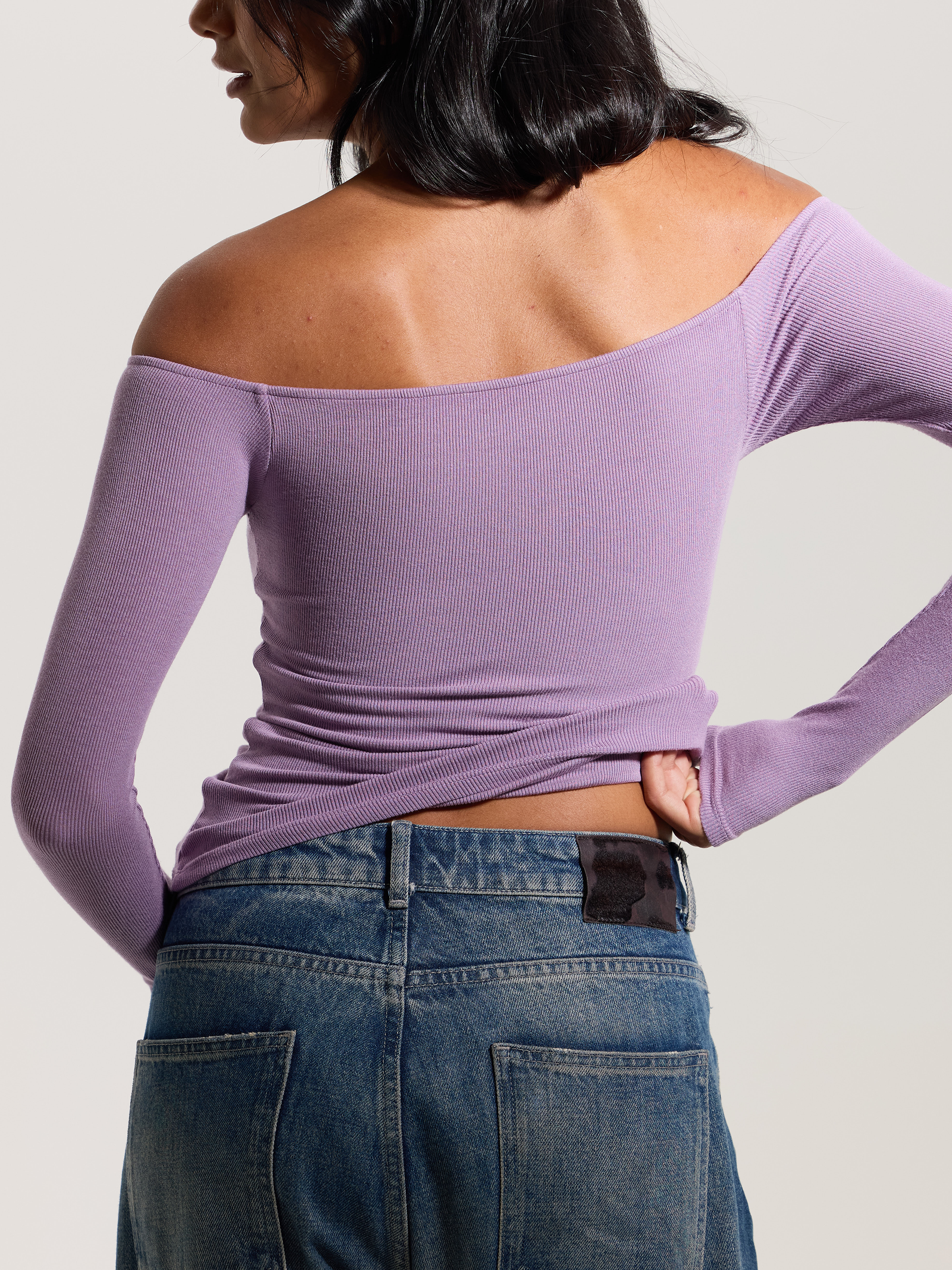 Off-Shoulder Ribbed Brami – Built-In Padding