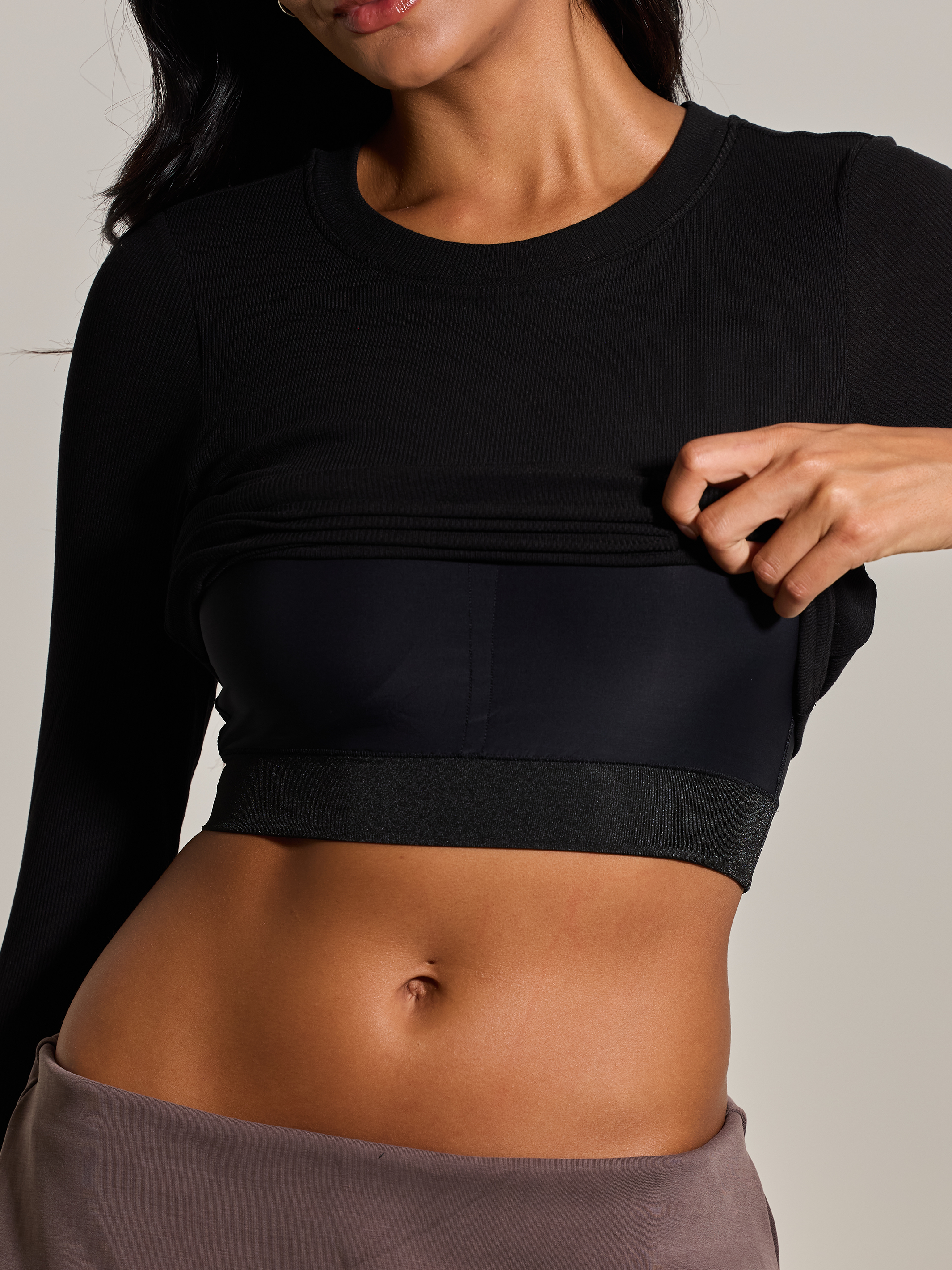 Ribbed Crew Neck Long Sleeve - Build-in Padding