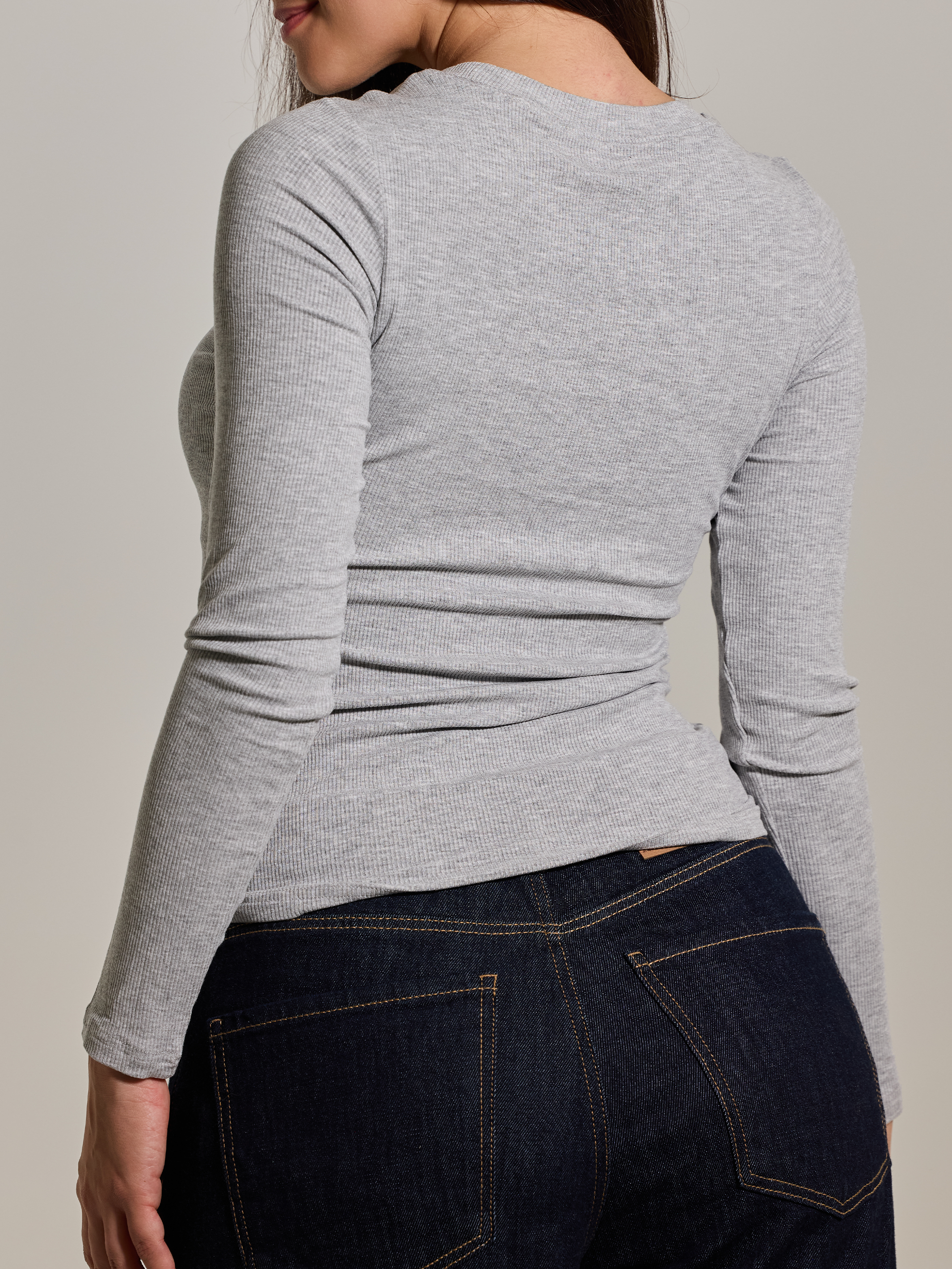Ribbed Crew Neck Long Sleeve - Build-in Padding
