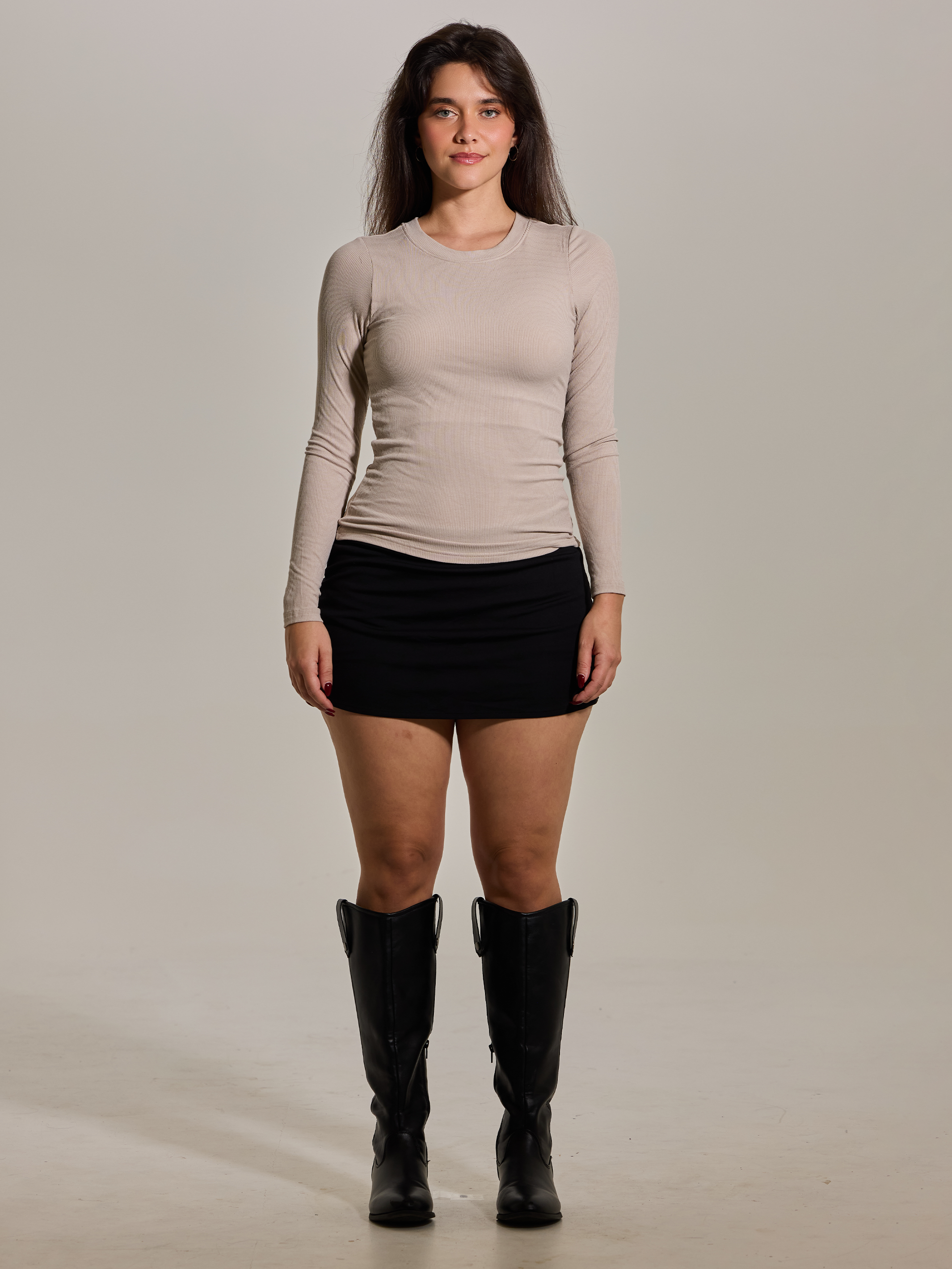 Ribbed Crew Neck Long Sleeve - Build-in Padding