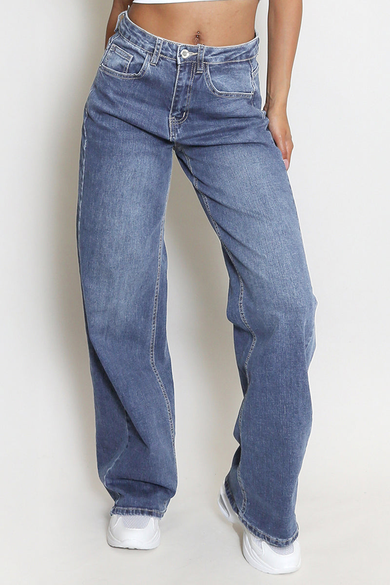 Mid-Rise Stretch Wide-Leg Jeans β Multi-Pocket Design