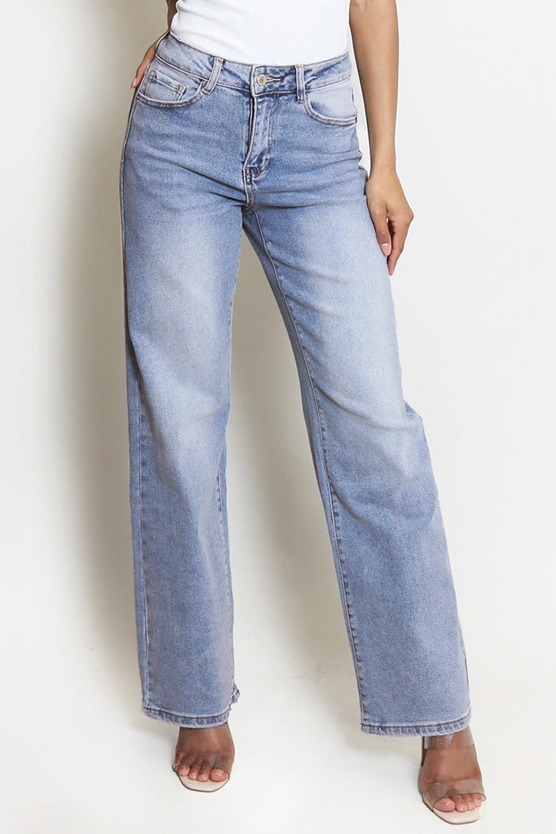 Mid-Rise Stretch Wide-Leg Jeans β Multi-Pocket Design