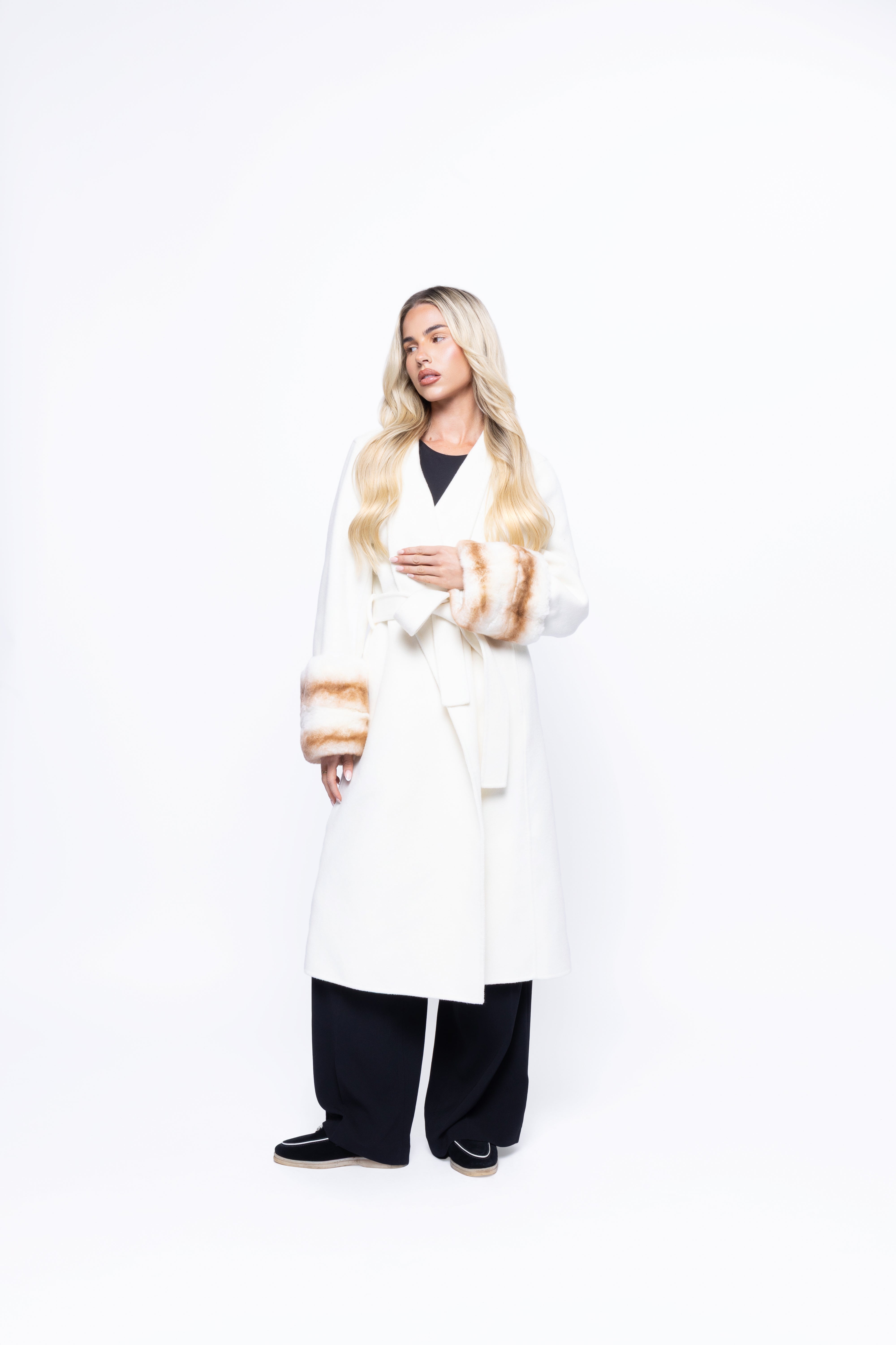 Aurelia Wool Coat with Fur Cuffs – Longline, Belted Warmth (White)