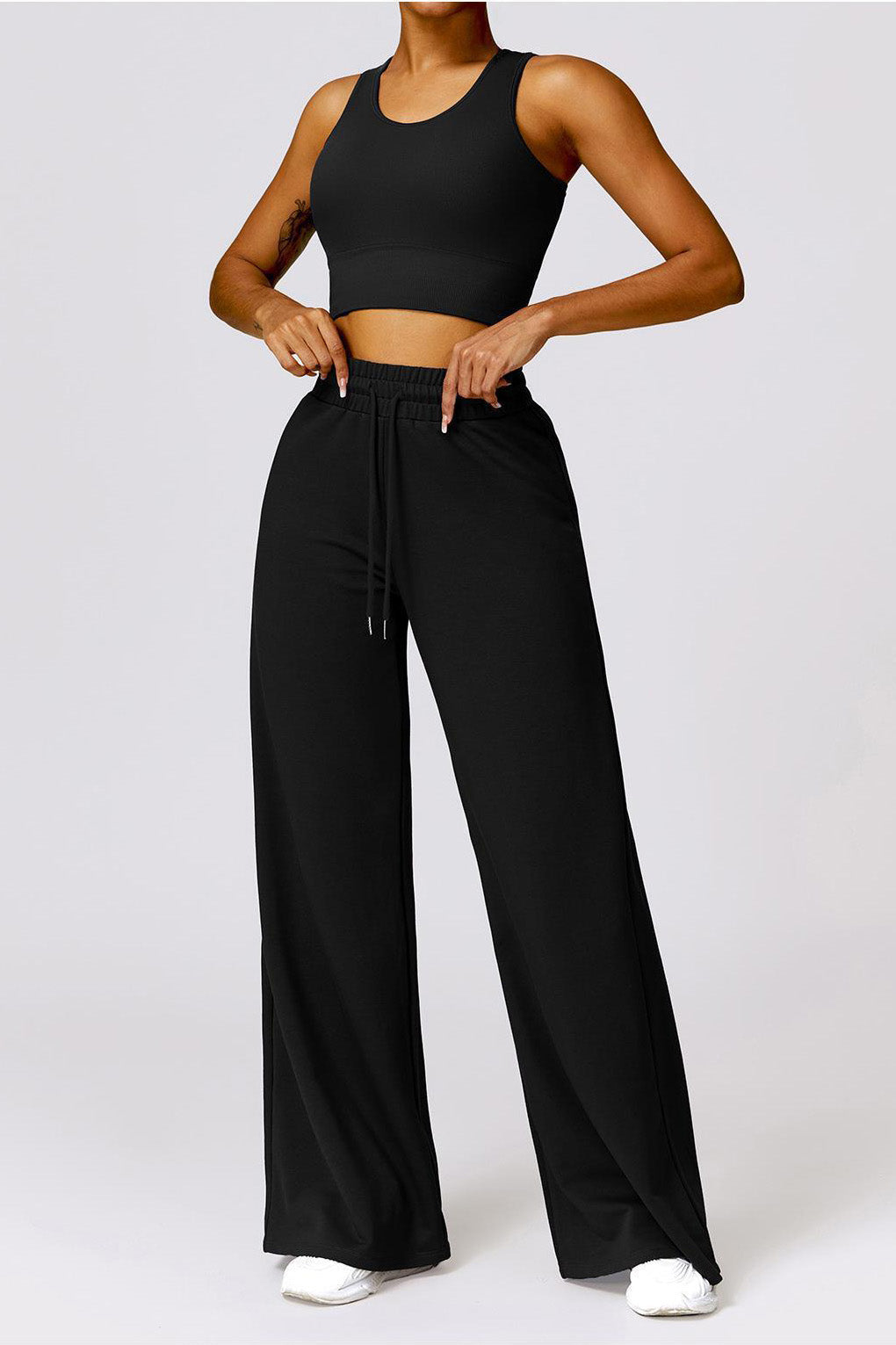 Seamless U-Neck Shaping Crop Tank – Built-In Cups, High Stretch