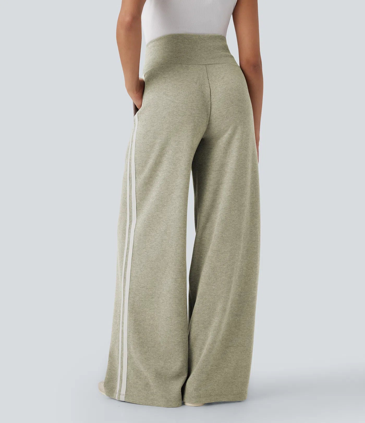 The Luxe Ribbed Lounge Set β High-Waisted Comfort Meets Effortless Chic