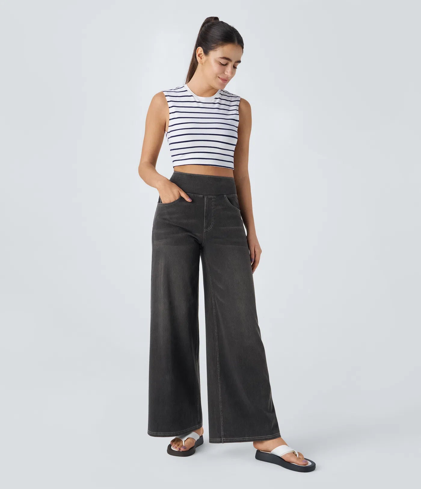 High-Waist Wide-Leg Jeans – Stretch Fit