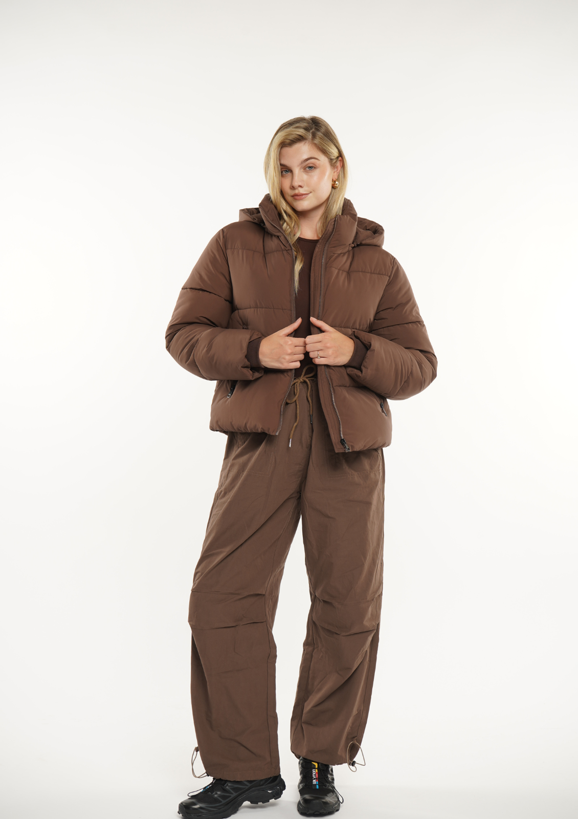 Thermal Puffer Jacket – Removable Hood & Deep Pockets