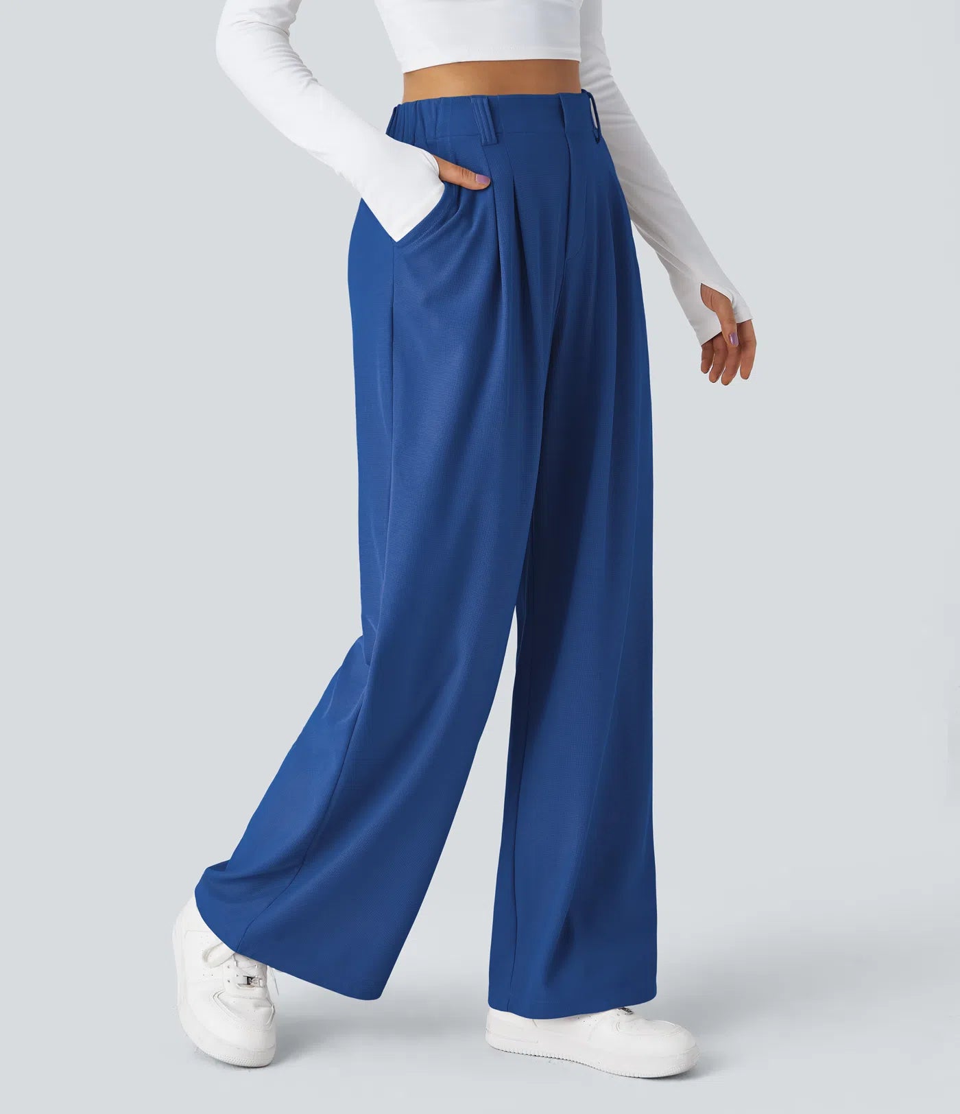 Embossed Wide-Leg Tailored Pants – High-Waist Fit