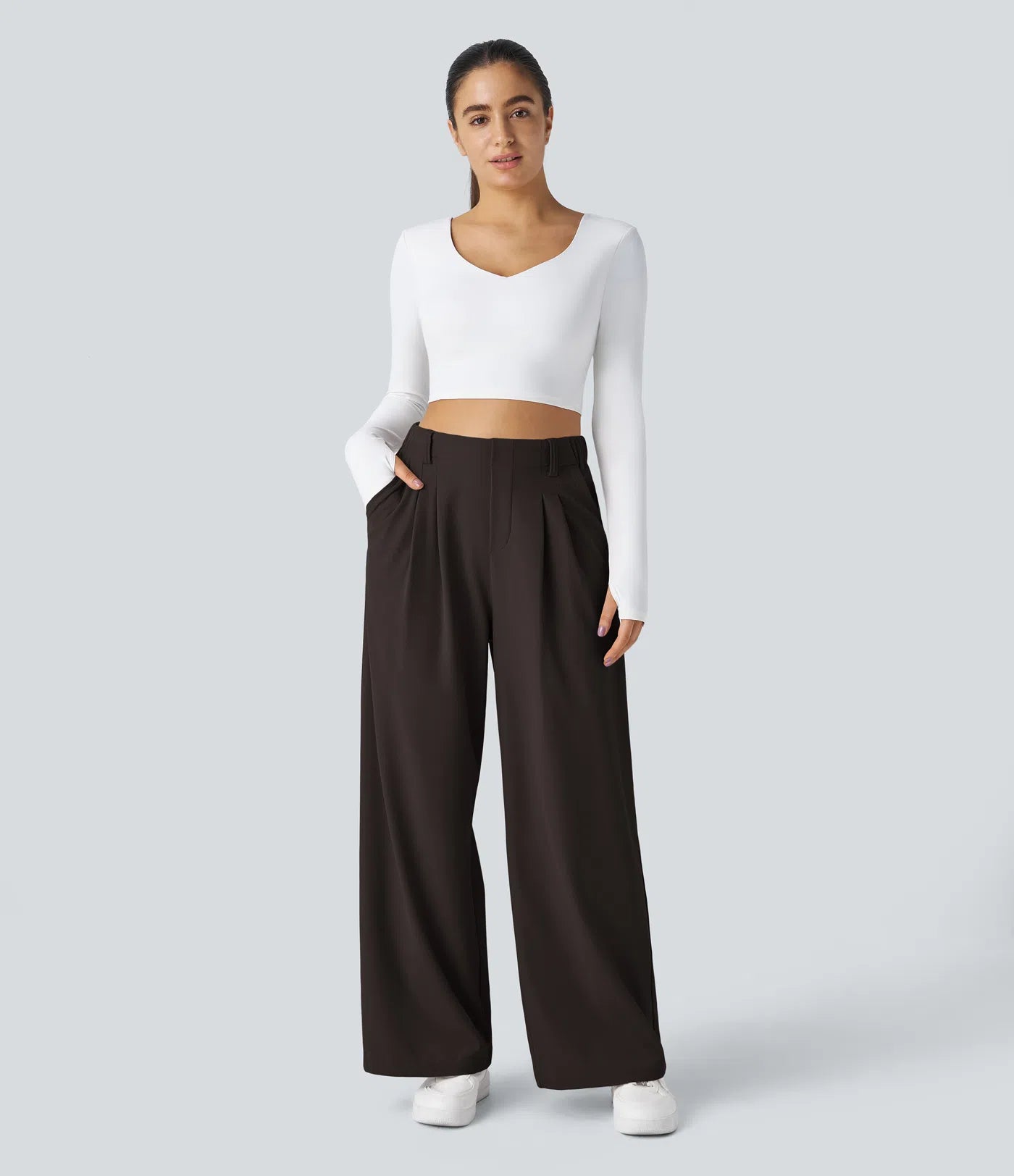 Embossed Wide-Leg Tailored Pants – High-Waist Fit