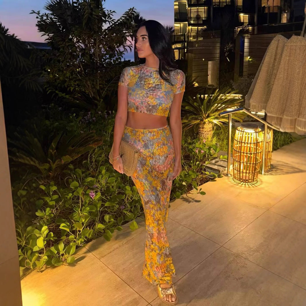 Amaris | Floral Print Two-Piece Set – Vibrant, Feminine, Effortless