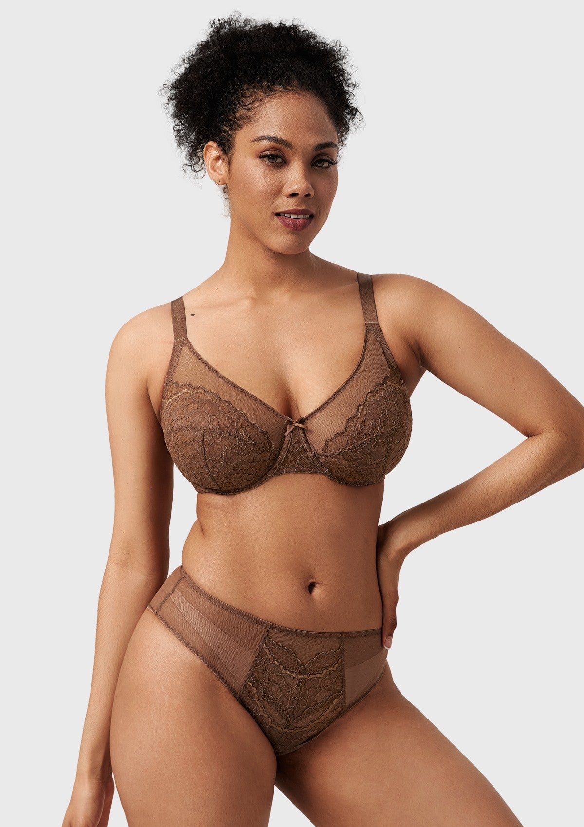 (Cardi B recommends)Enchante Unlined Lace Underwire Bra