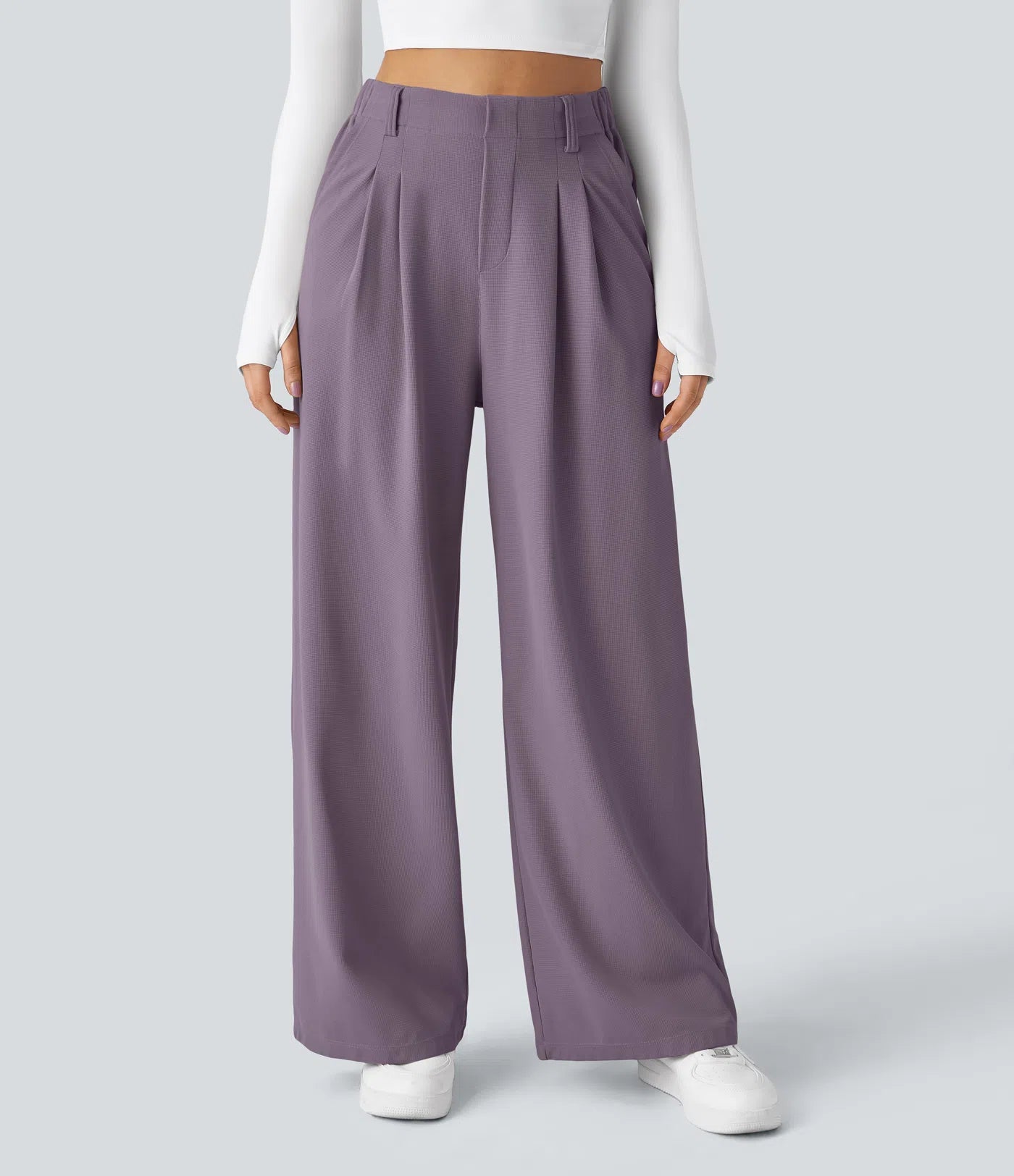 Embossed Wide-Leg Tailored Pants – High-Waist Fit