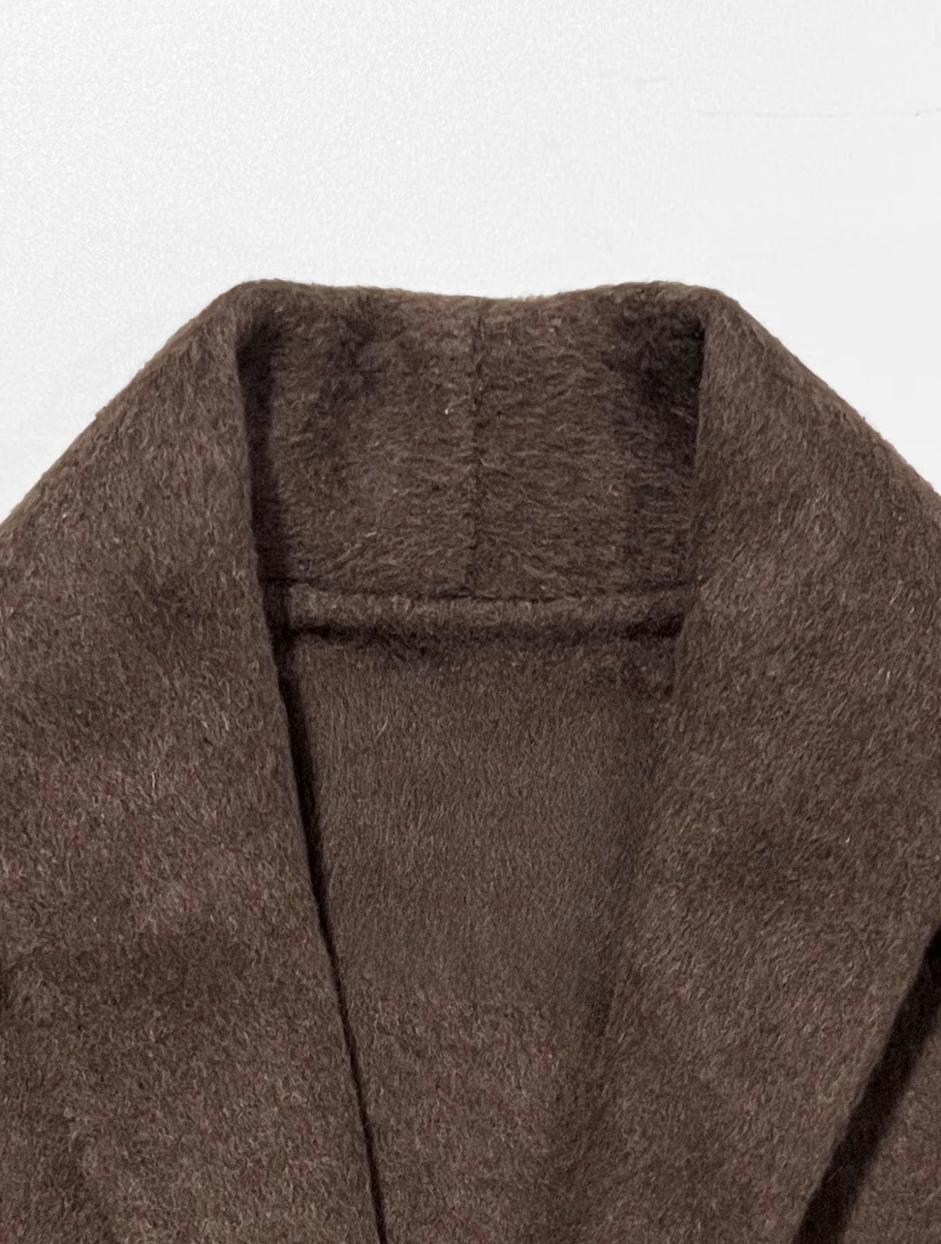 Wool Coat – Refined Warmth, Timeless Elegance