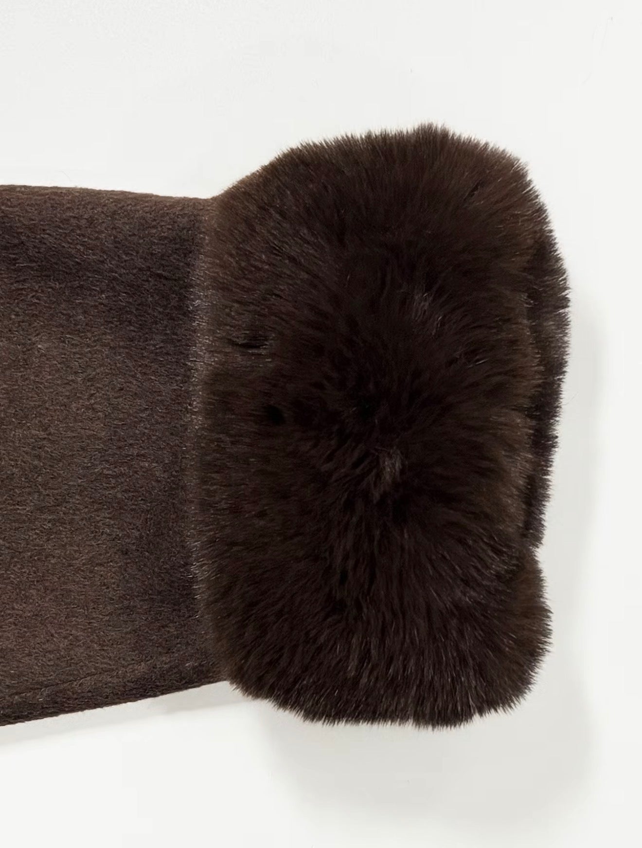 Wool Coat – Refined Warmth, Timeless Elegance