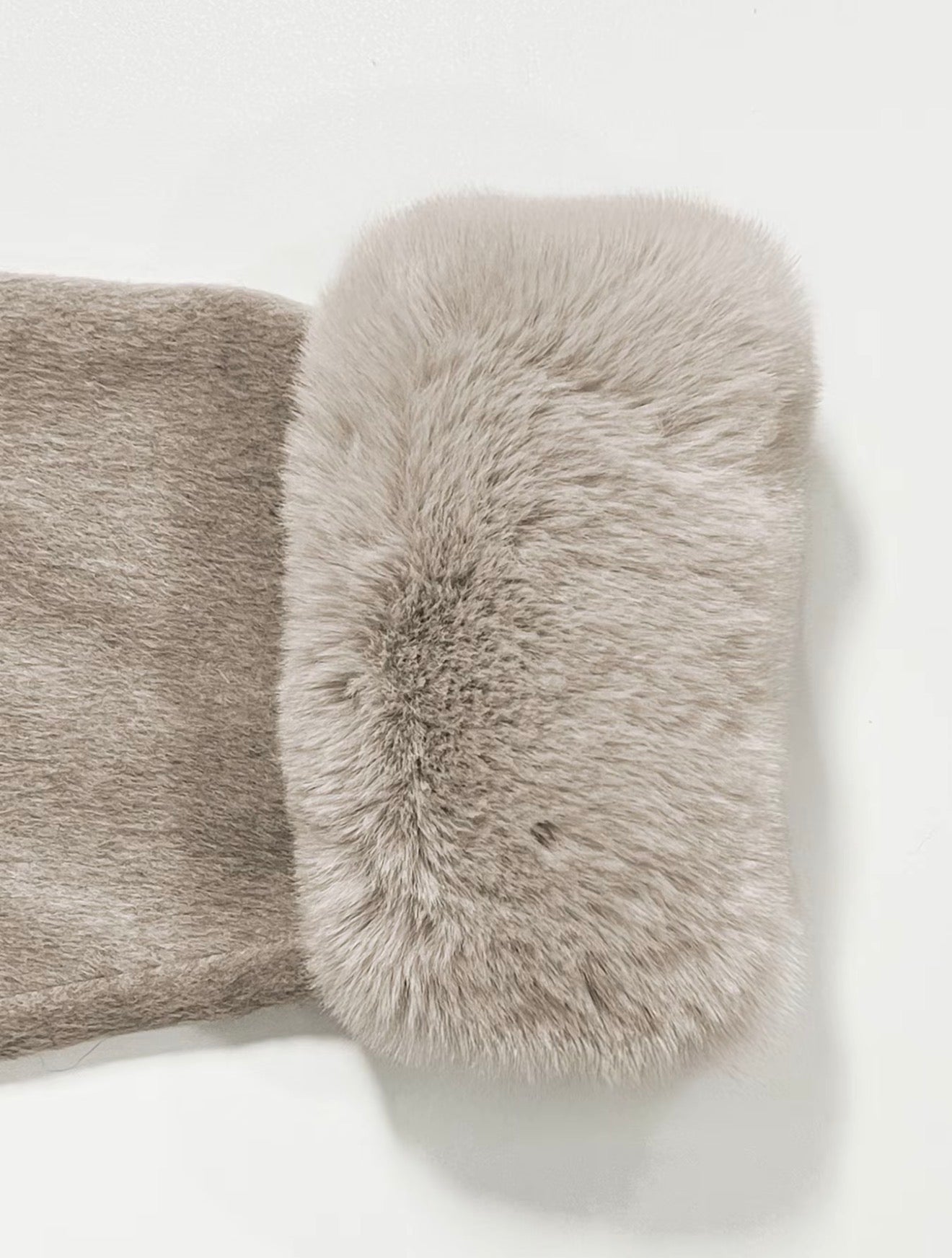 Wool Coat – Refined Warmth, Timeless Elegance