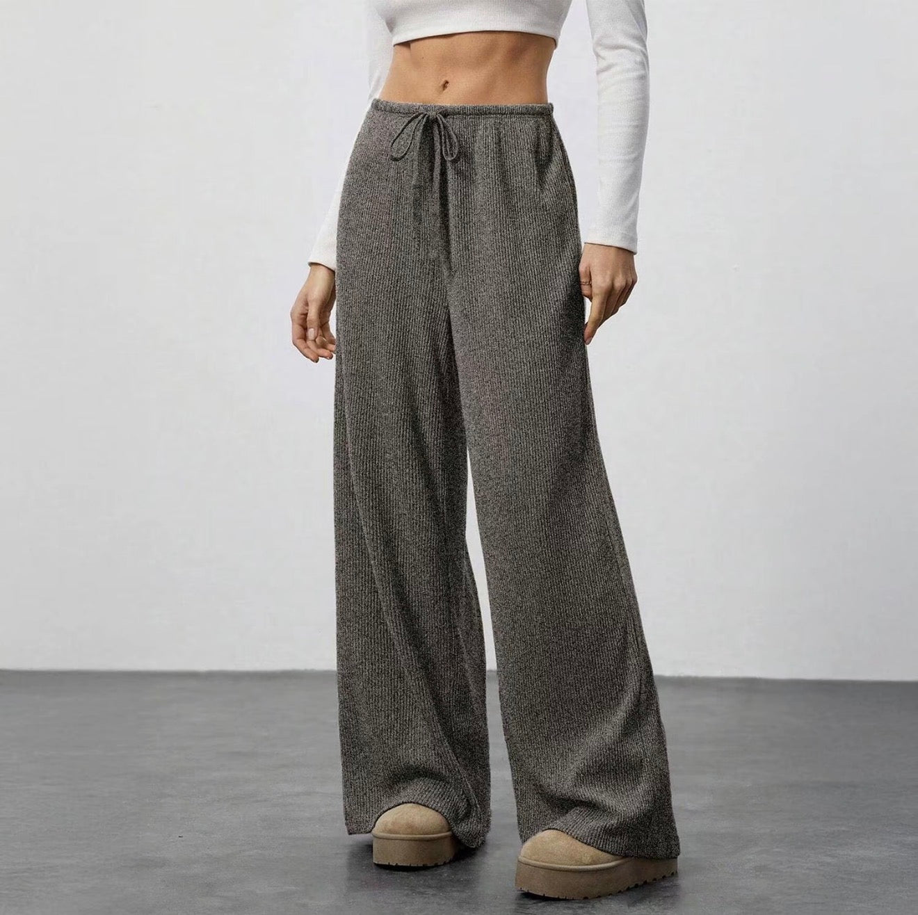 Casual Wide-Leg Track Pants – High Waist Style