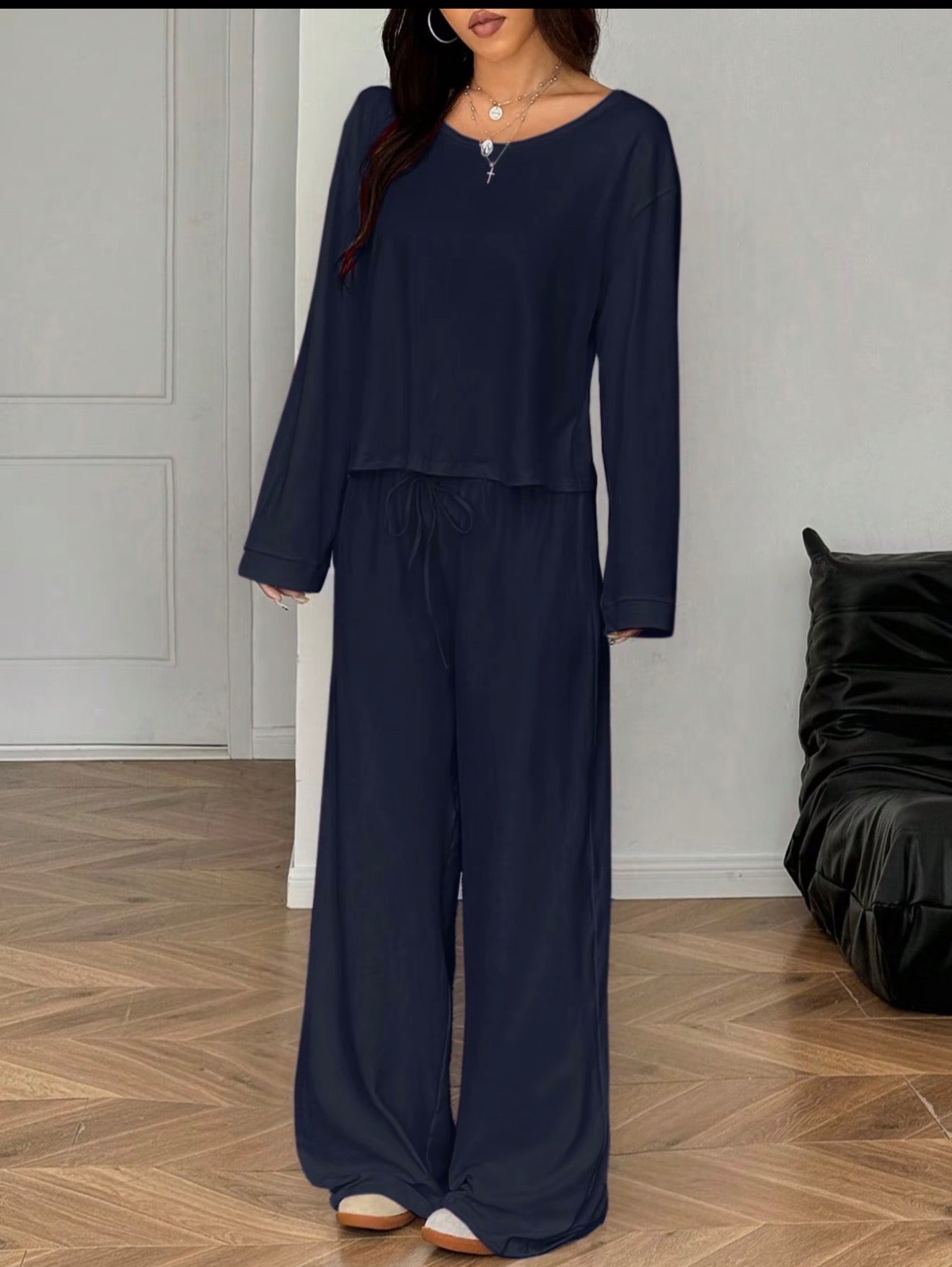 The Soft Lounge Set – Effortless Elegance, All-Day Comfort