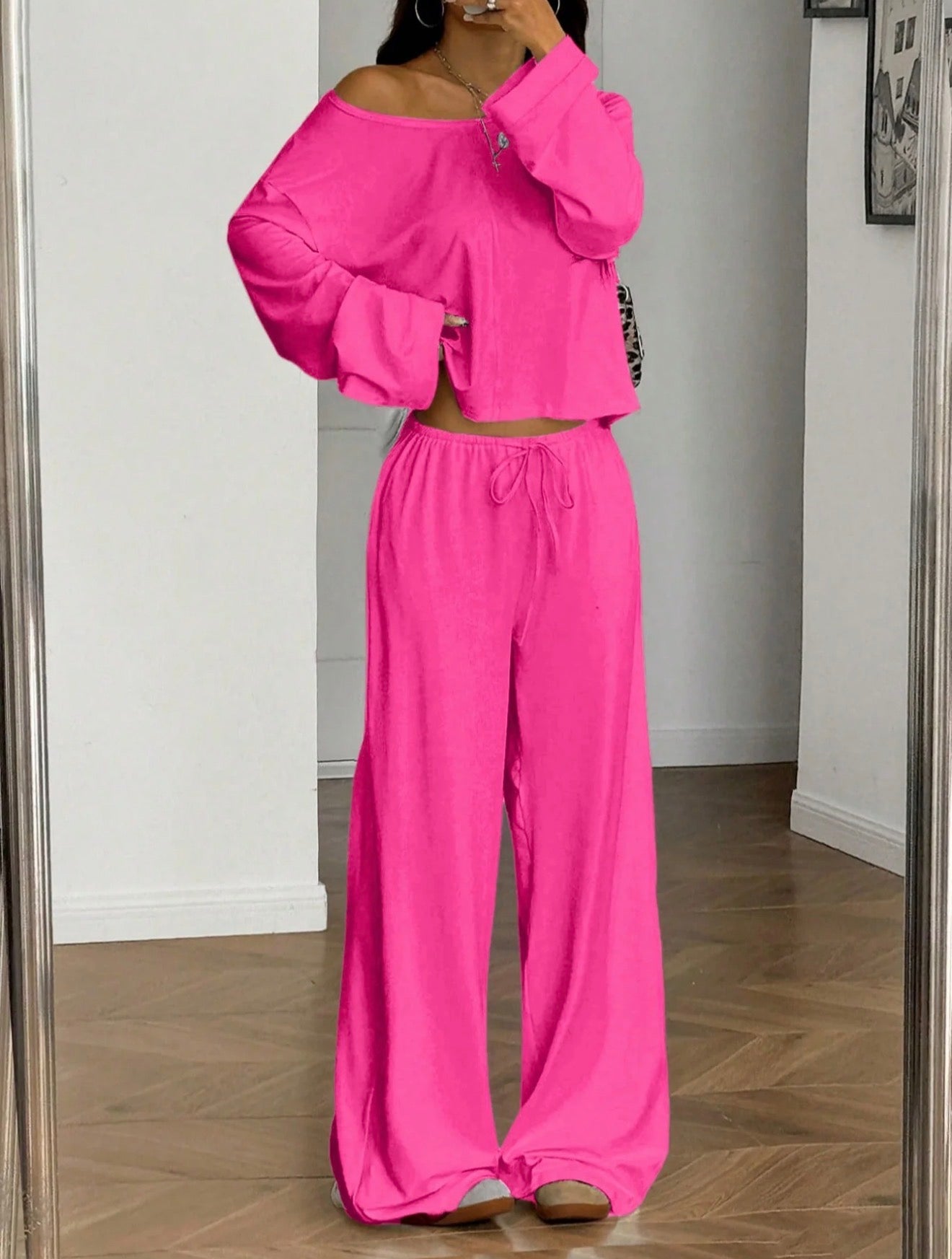 The Soft Lounge Set – Effortless Elegance, All-Day Comfort