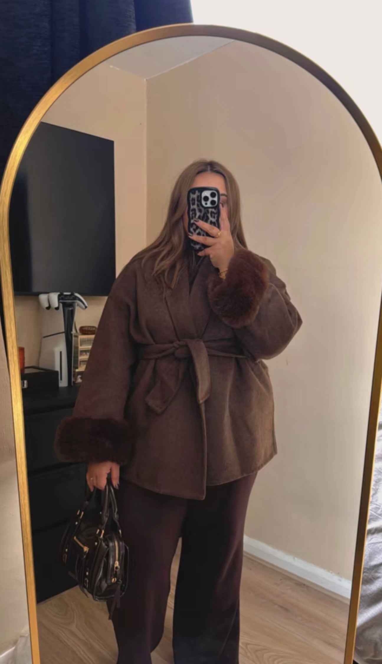 PHOTO POUR WRAM COAT