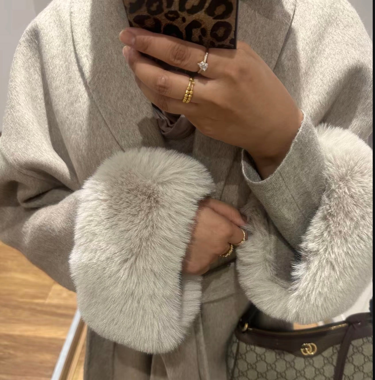 PHOTO POUR WRAM COAT