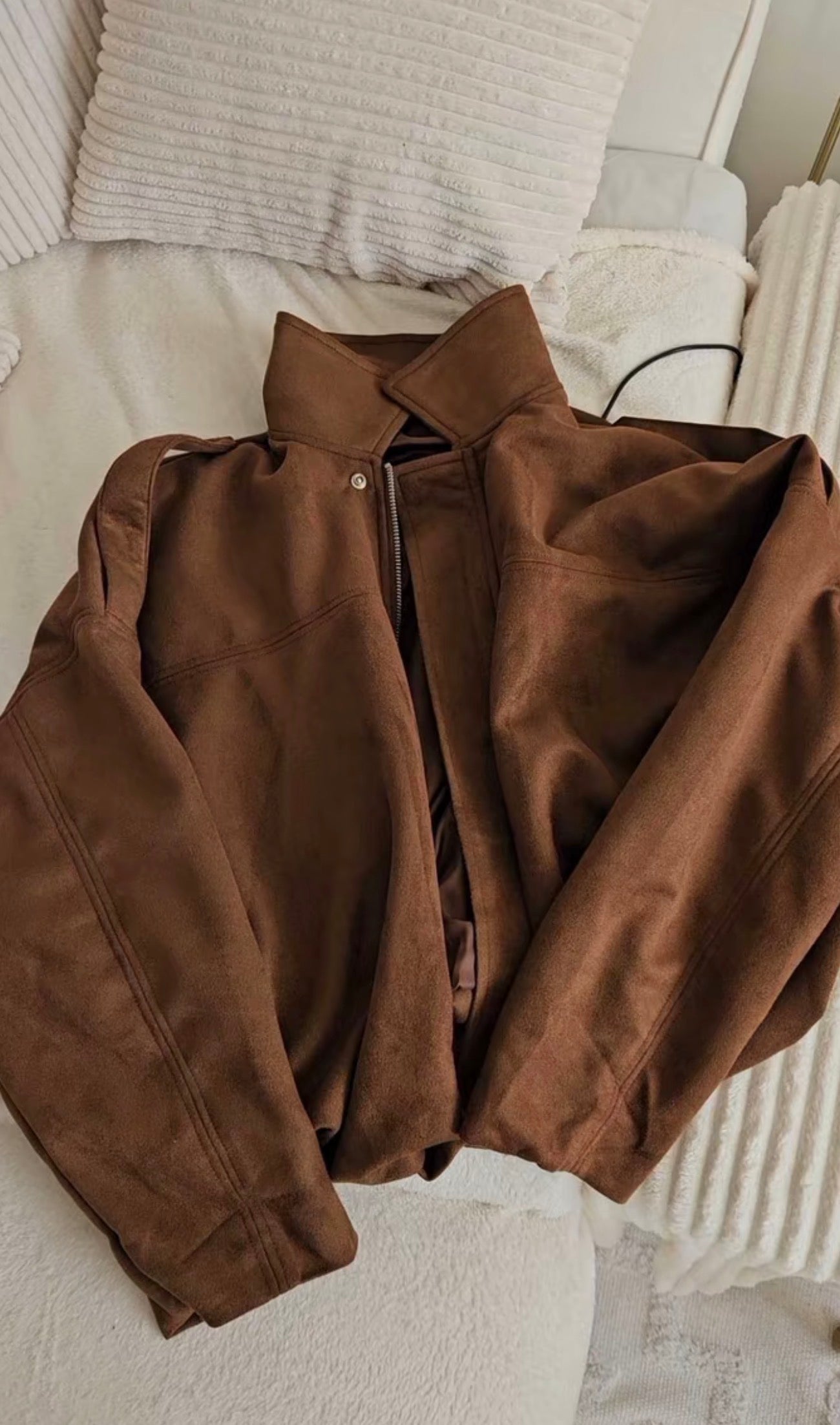 PHOTO Vintage Oversized Suede Bomber Jacket - Relaxed Zip Fit