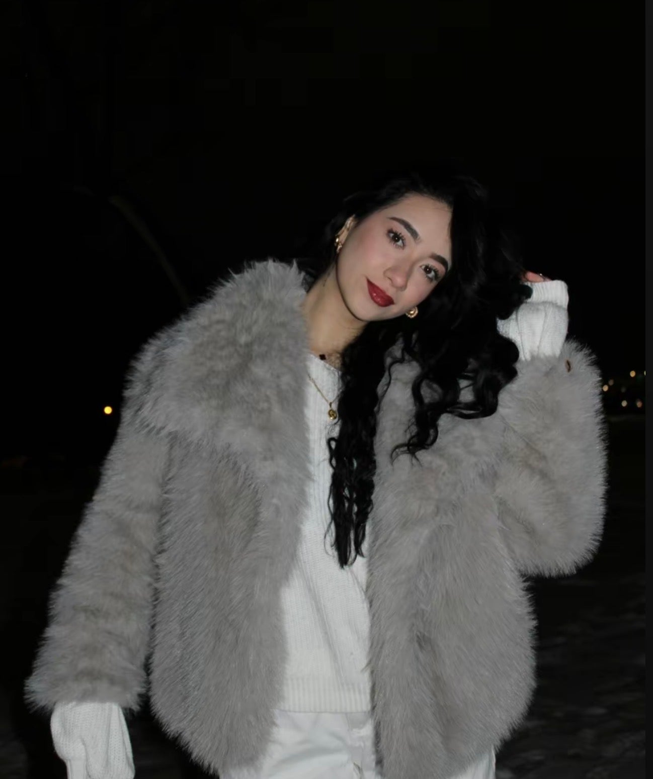 PHOTO Plush Faux-Fur Jacket – Oversized Collar, Luxe Soft Touch