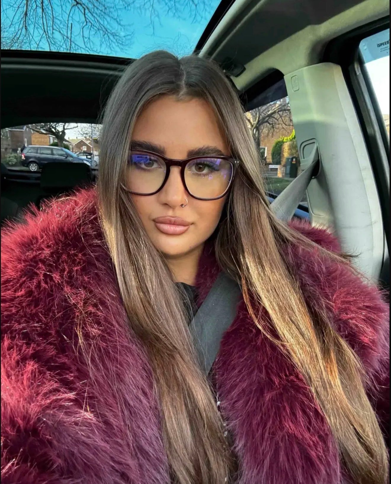 PHOTO Plush Faux-Fur Jacket – Oversized Collar, Luxe Soft Touch