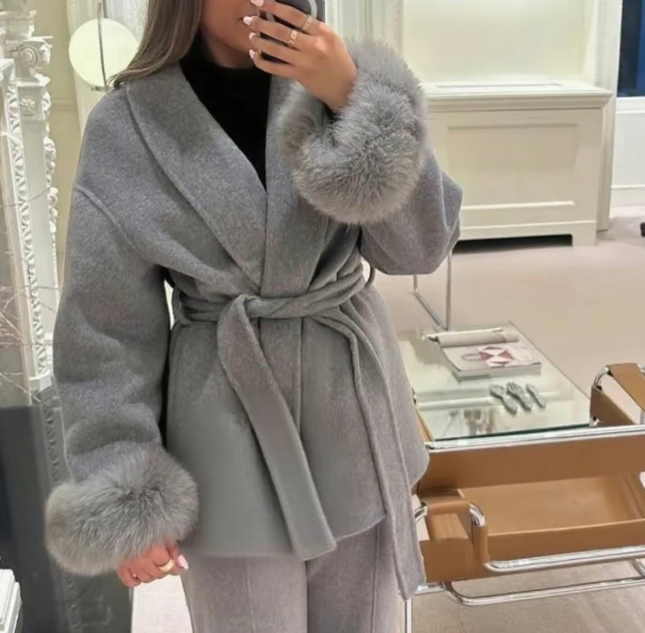 PHOTO POUR WRAM COAT