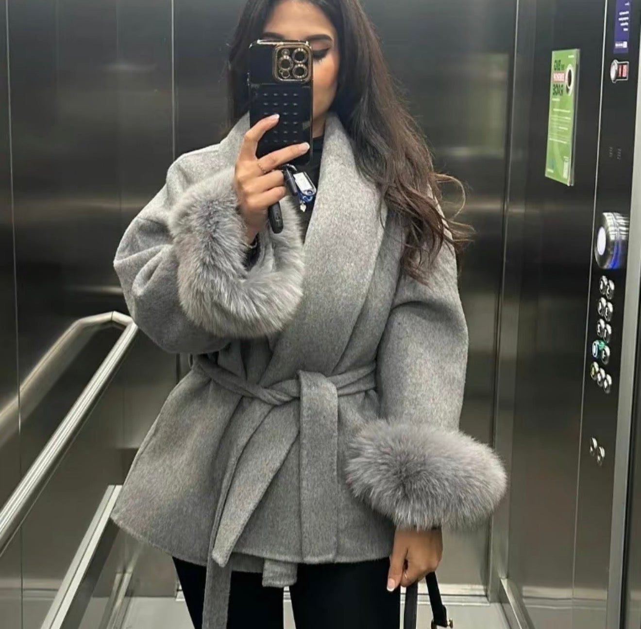 PHOTO POUR WRAM COAT