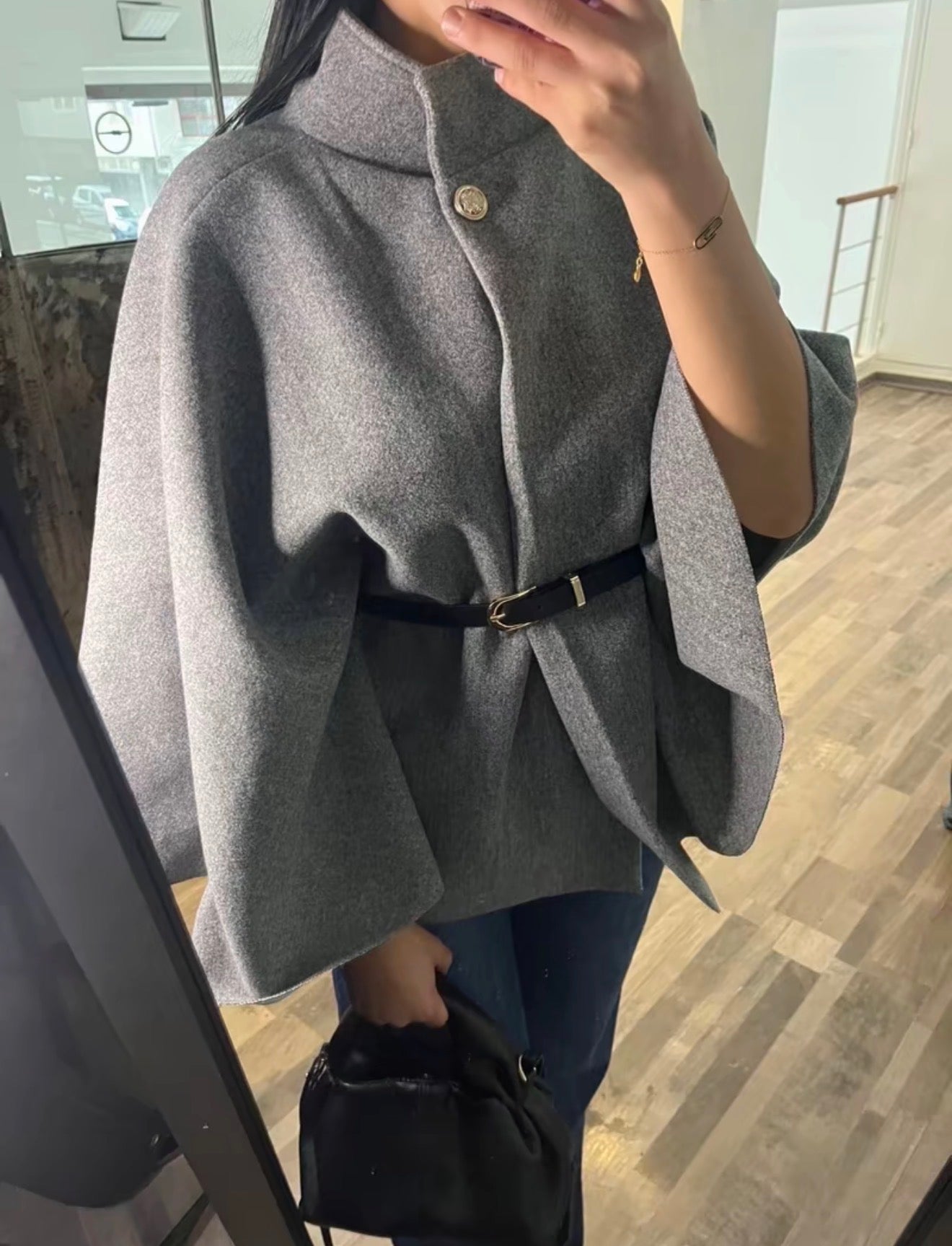 PHOTO Belted High-Neck Cape – One Size Oversized Fit