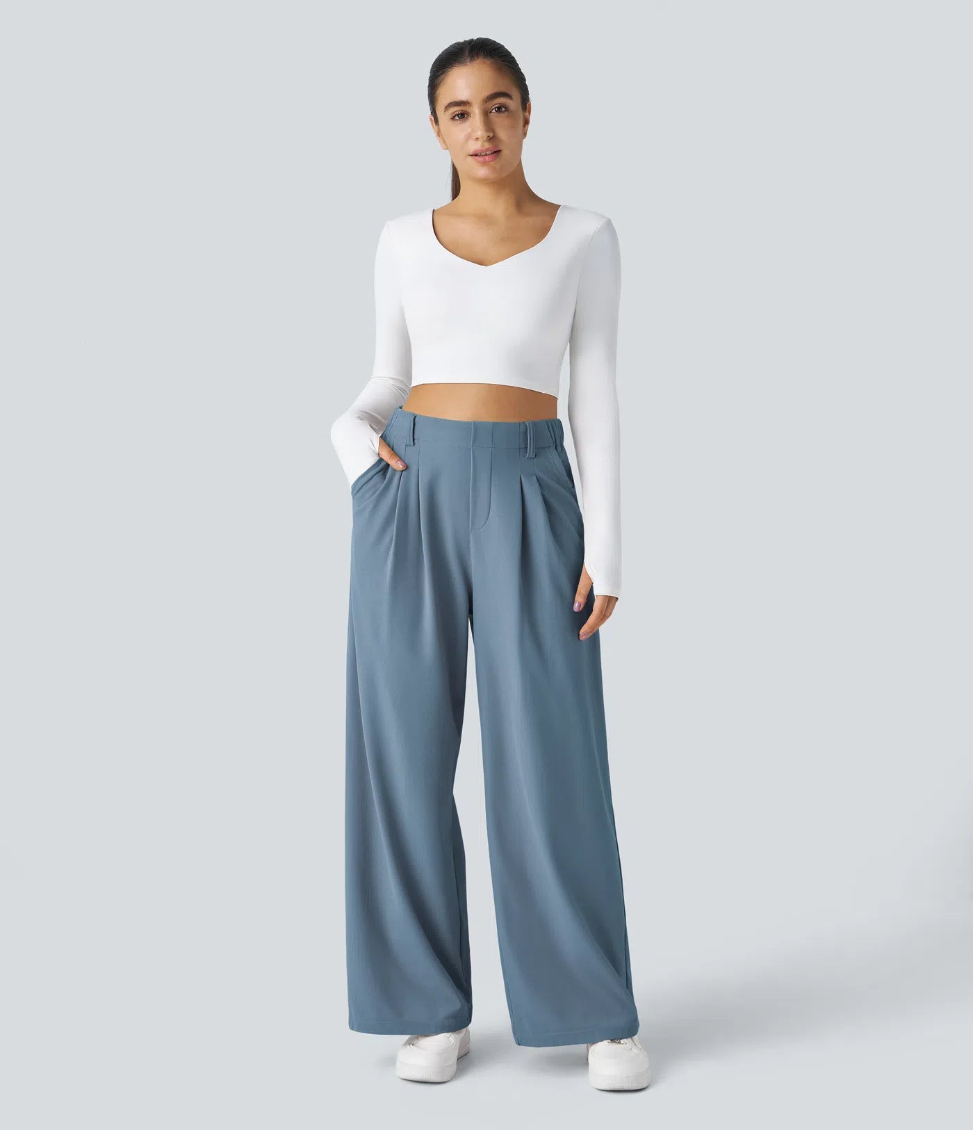 Embossed Wide-Leg Tailored Pants – High-Waist Fit