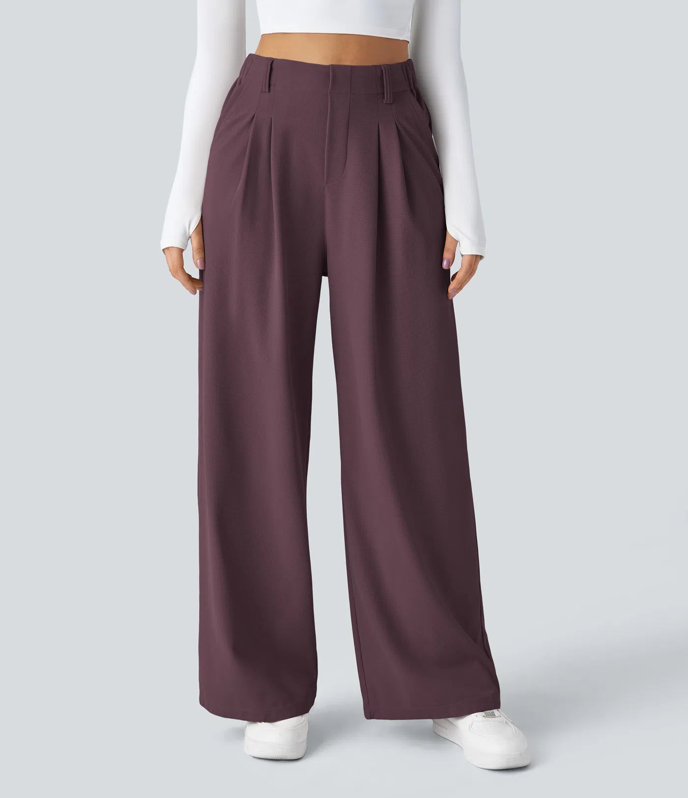 Embossed Wide-Leg Tailored Pants – High-Waist Fit