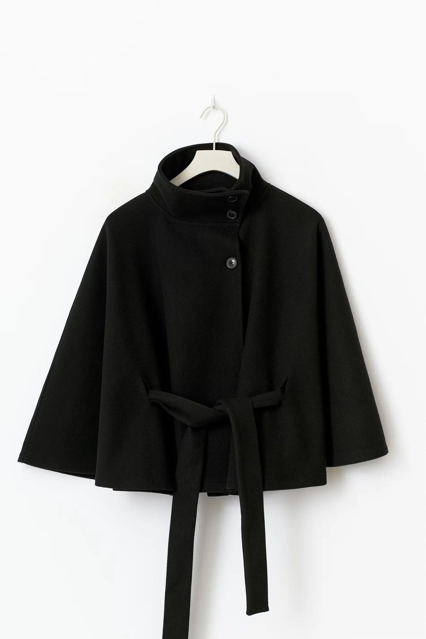 Belted High-Neck Cape – One Size Oversized Fit