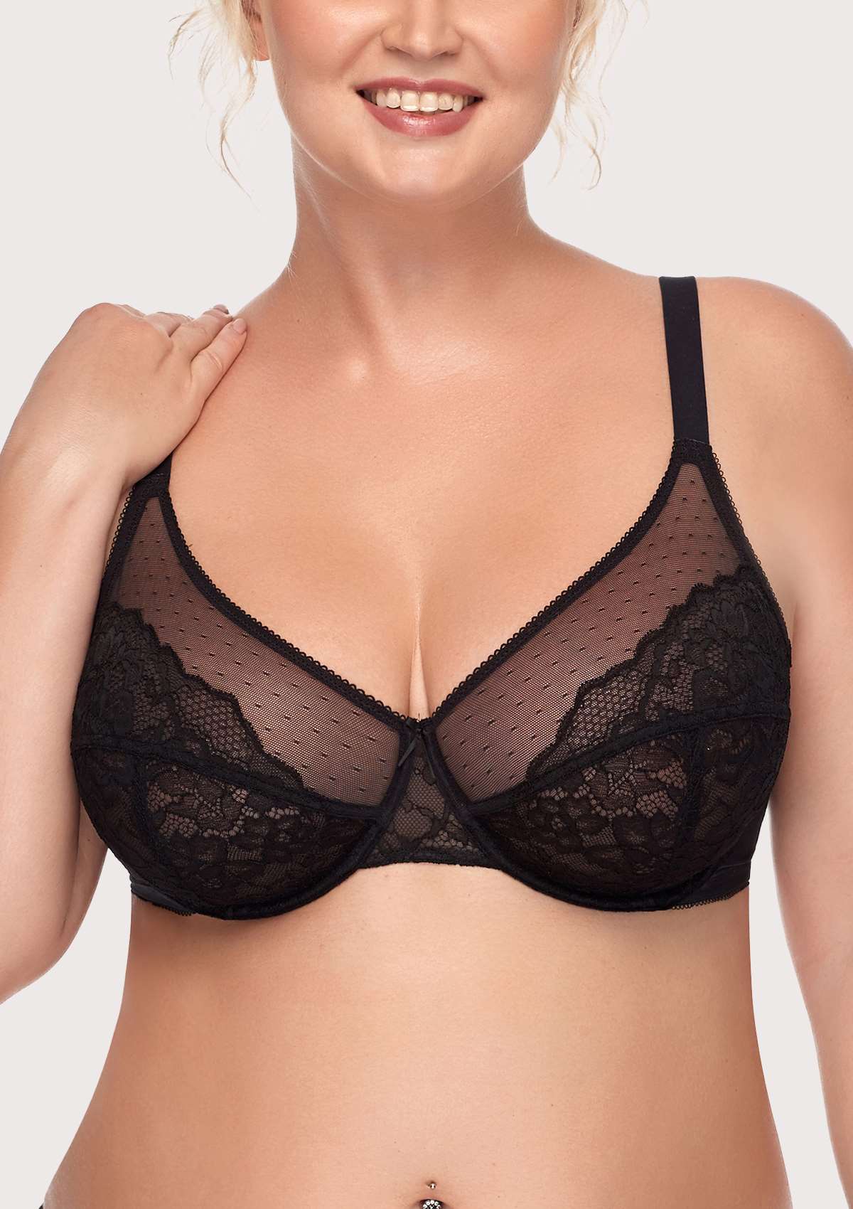 (Cardi B recommends)Enchante Lace Black Underwire Bra Set
