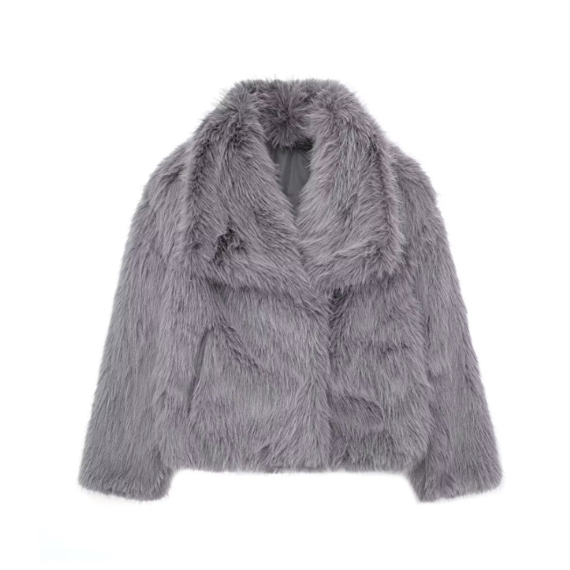 Plush Faux-Fur Jacket – Oversized Collar, Luxe Soft Touch