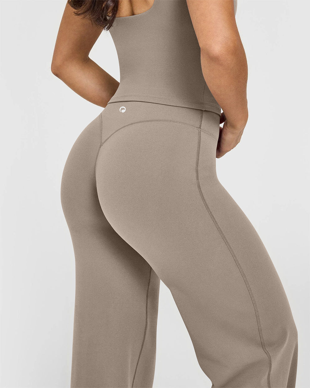 High-Waist Stretch Pants – Soft Straight Leg