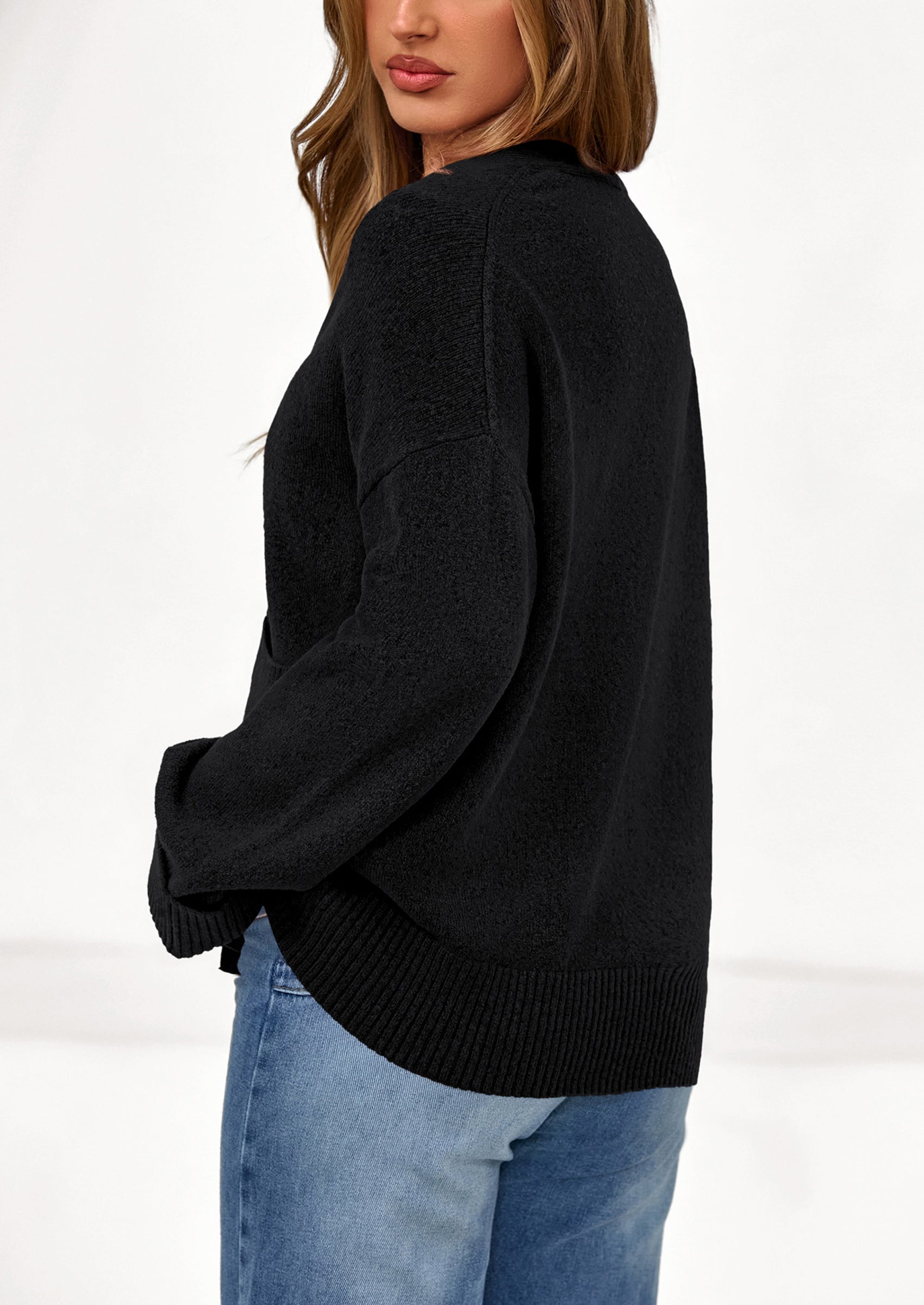 Oversized Chunky Knit Cardigan – V-Neck Button Front