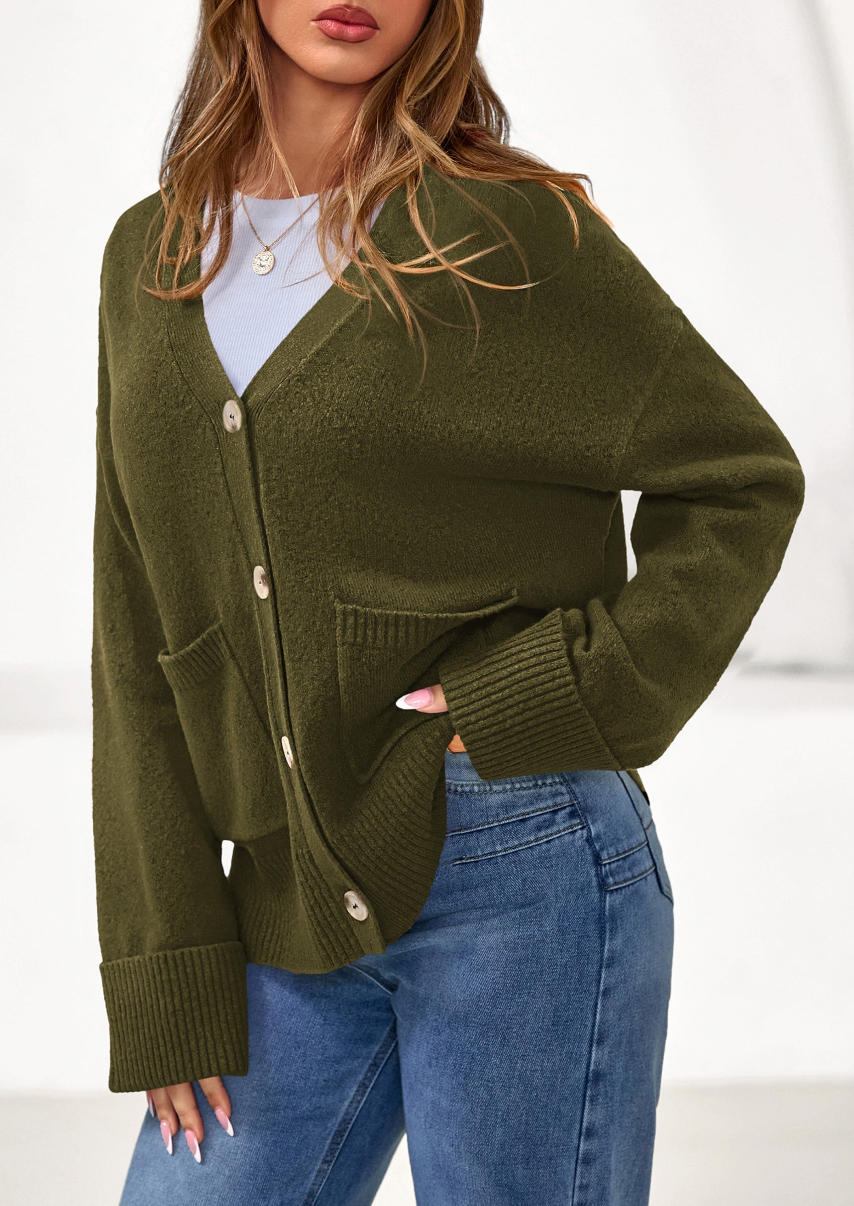 Oversized Chunky Knit Cardigan – V-Neck Button Front
