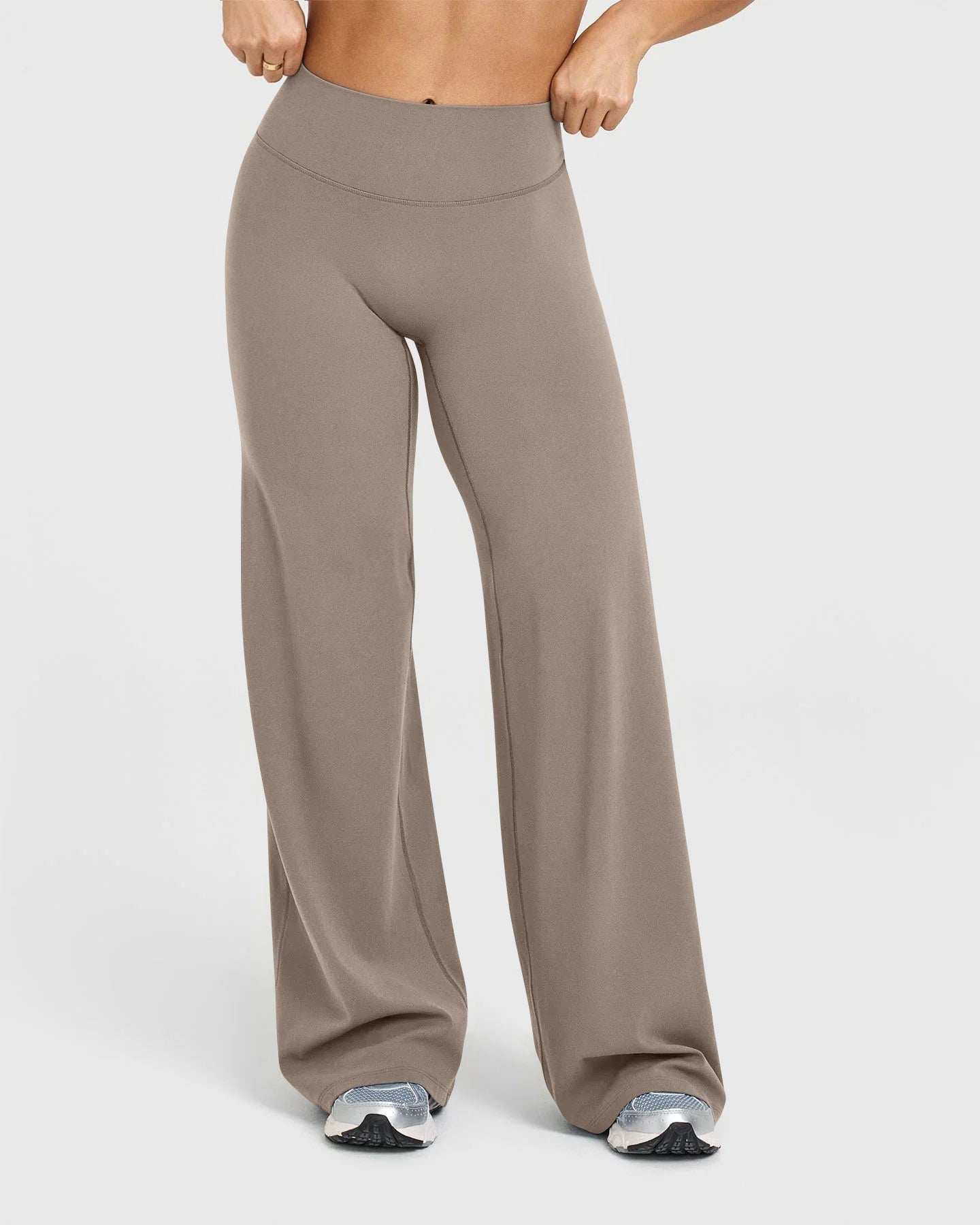 High-Waist Stretch Pants – Soft Straight Leg