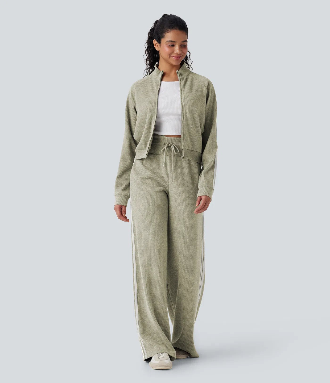 The Luxe Ribbed Lounge Set – High-Waisted Comfort Meets Effortless Chic