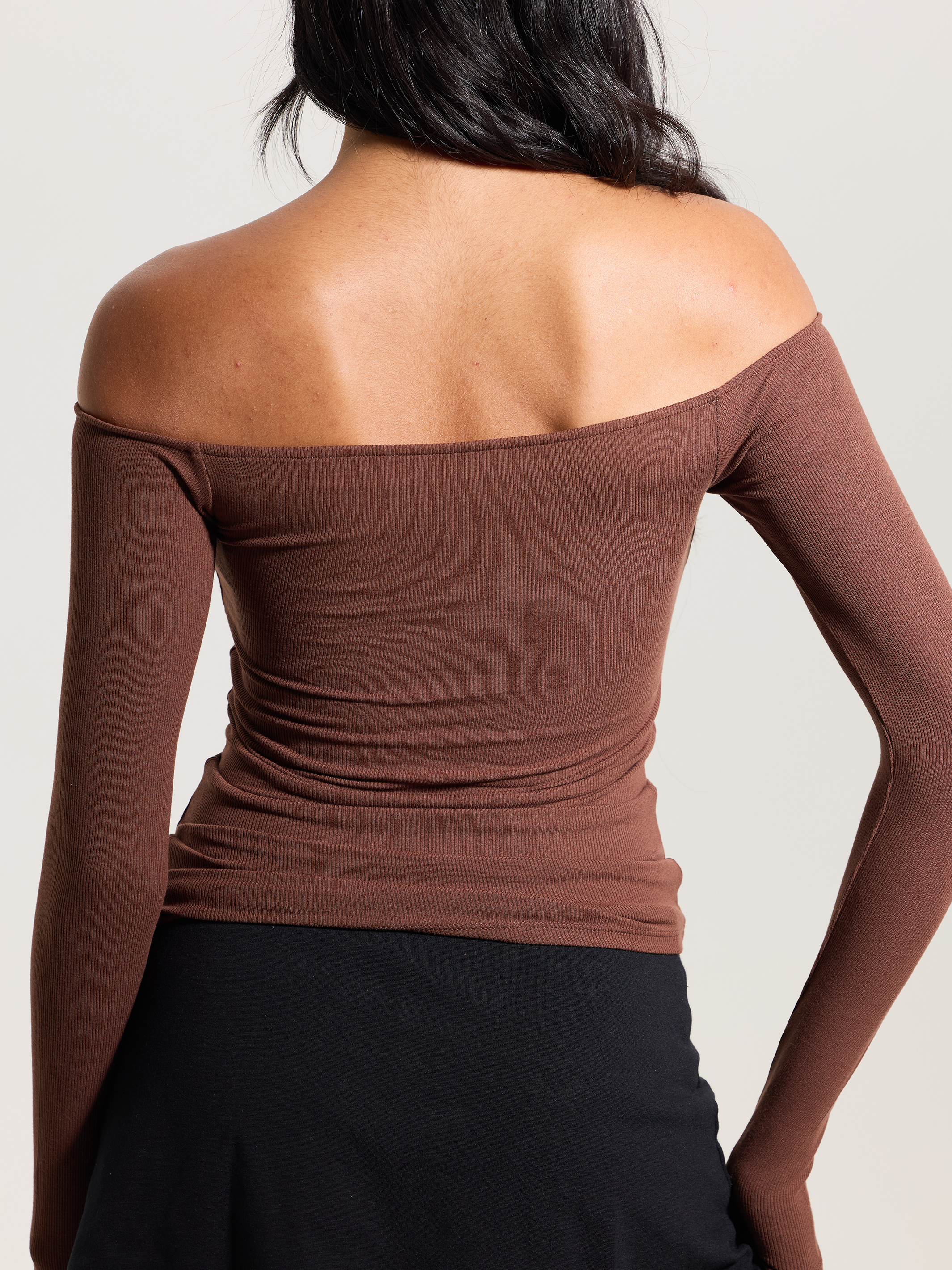 Off-Shoulder Ribbed Brami – Built-In Padding