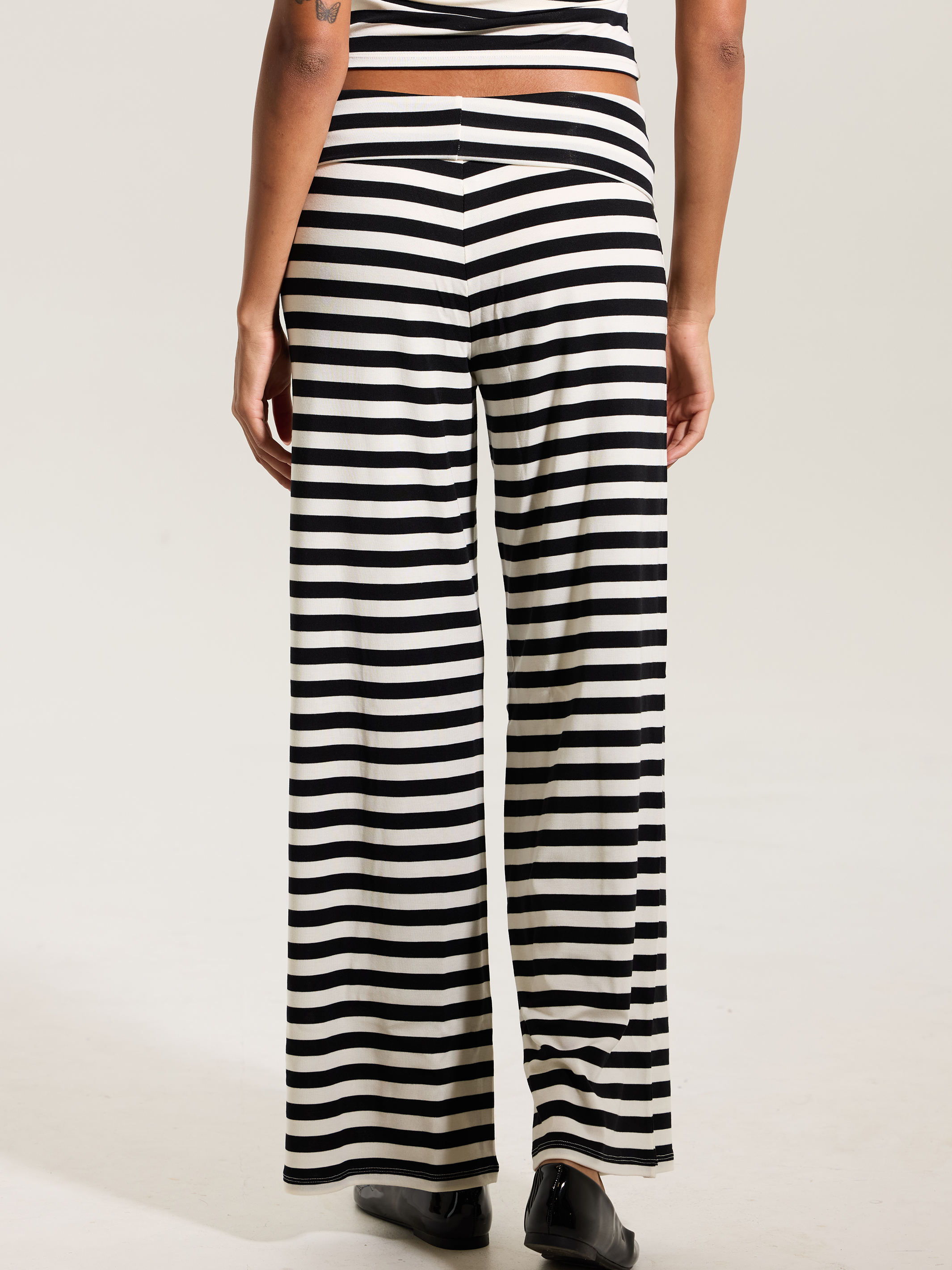 Flowy Fold Over Pants – Stretch Comfort