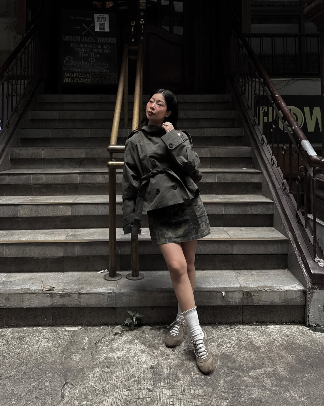 Short Trench Coat – Cropped Chic, Modern Edge