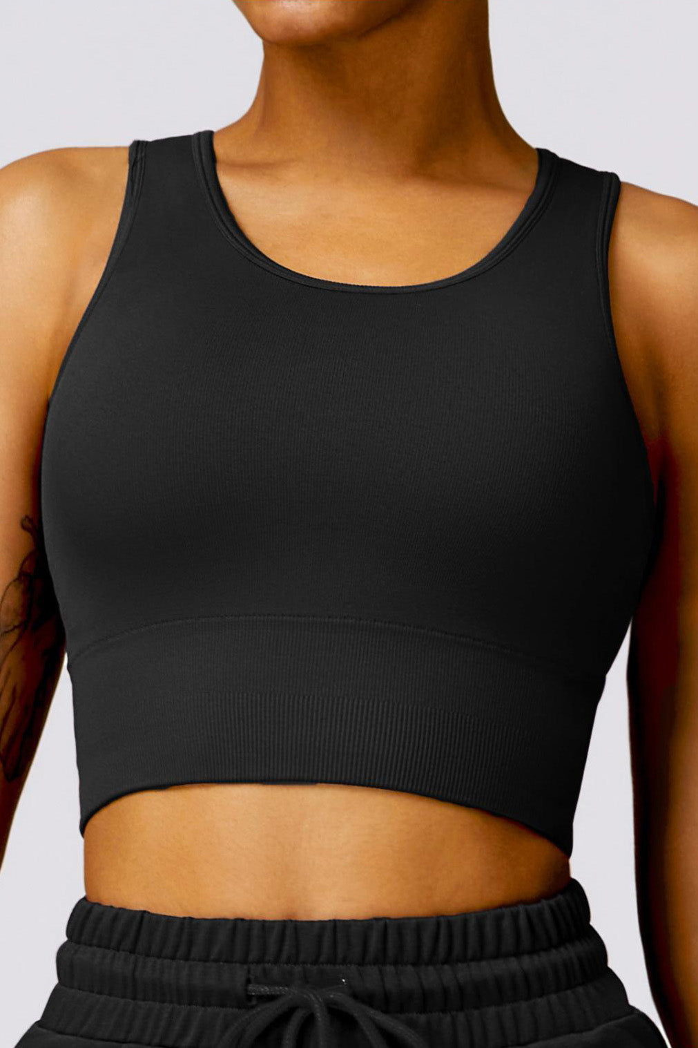 Seamless U-Neck Shaping Crop Tank – Built-In Cups, High Stretch