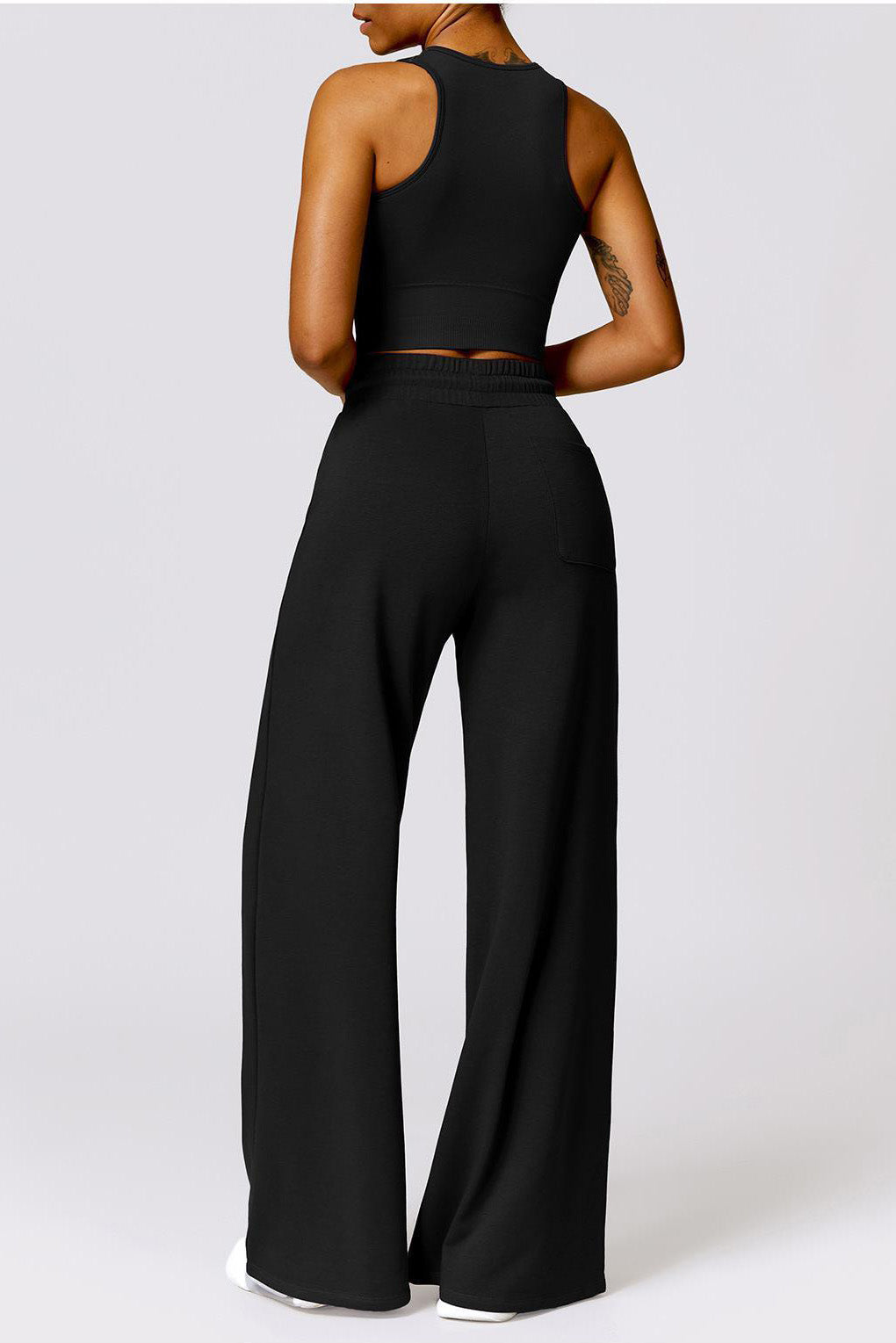 Seamless U-Neck Shaping Crop Tank – Built-In Cups, High Stretch