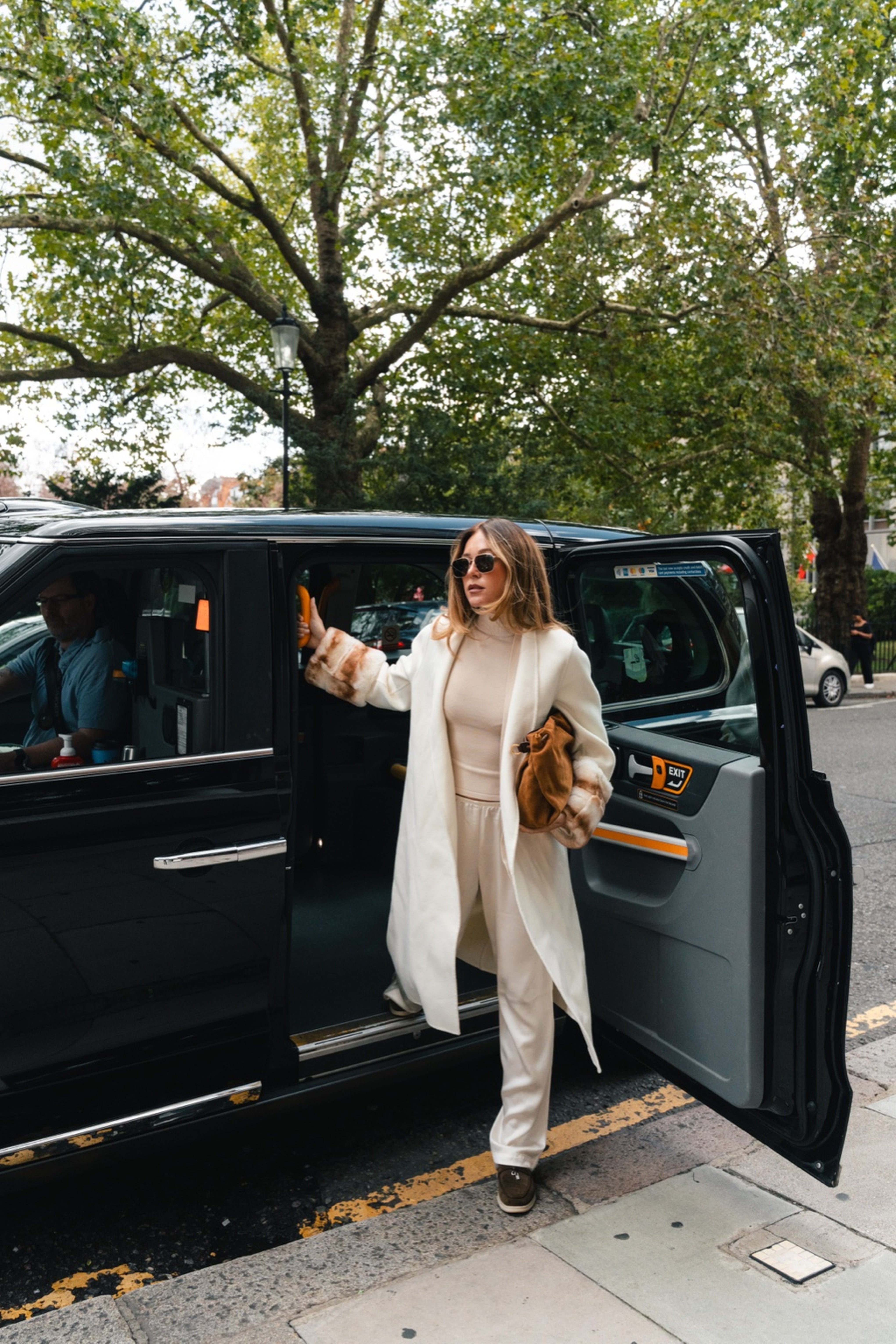 Aurelia Wool Coat with Fur Cuffs – Longline, Belted Warmth (White)