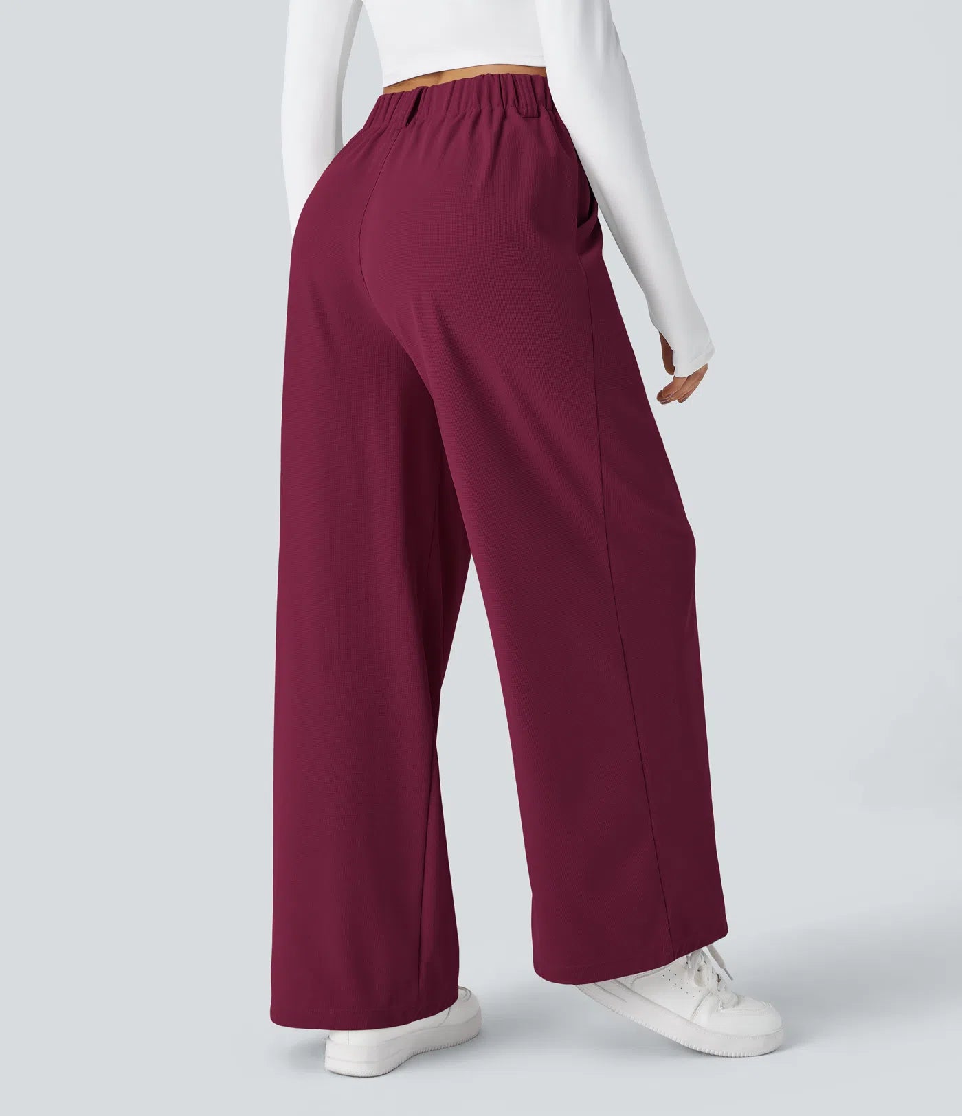 Embossed Wide-Leg Tailored Pants – High-Waist Fit
